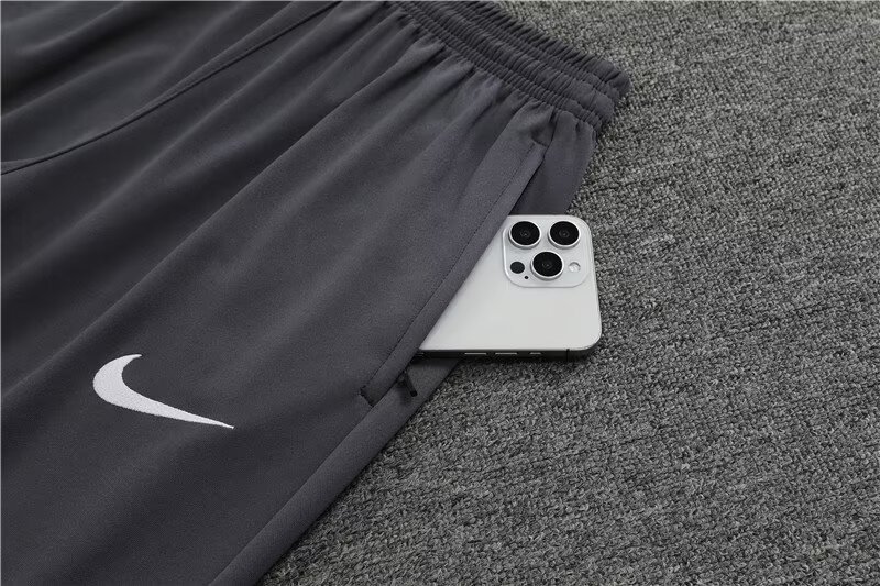 2024/25 Tottenham HotspurHalf zipperTraining Clothing