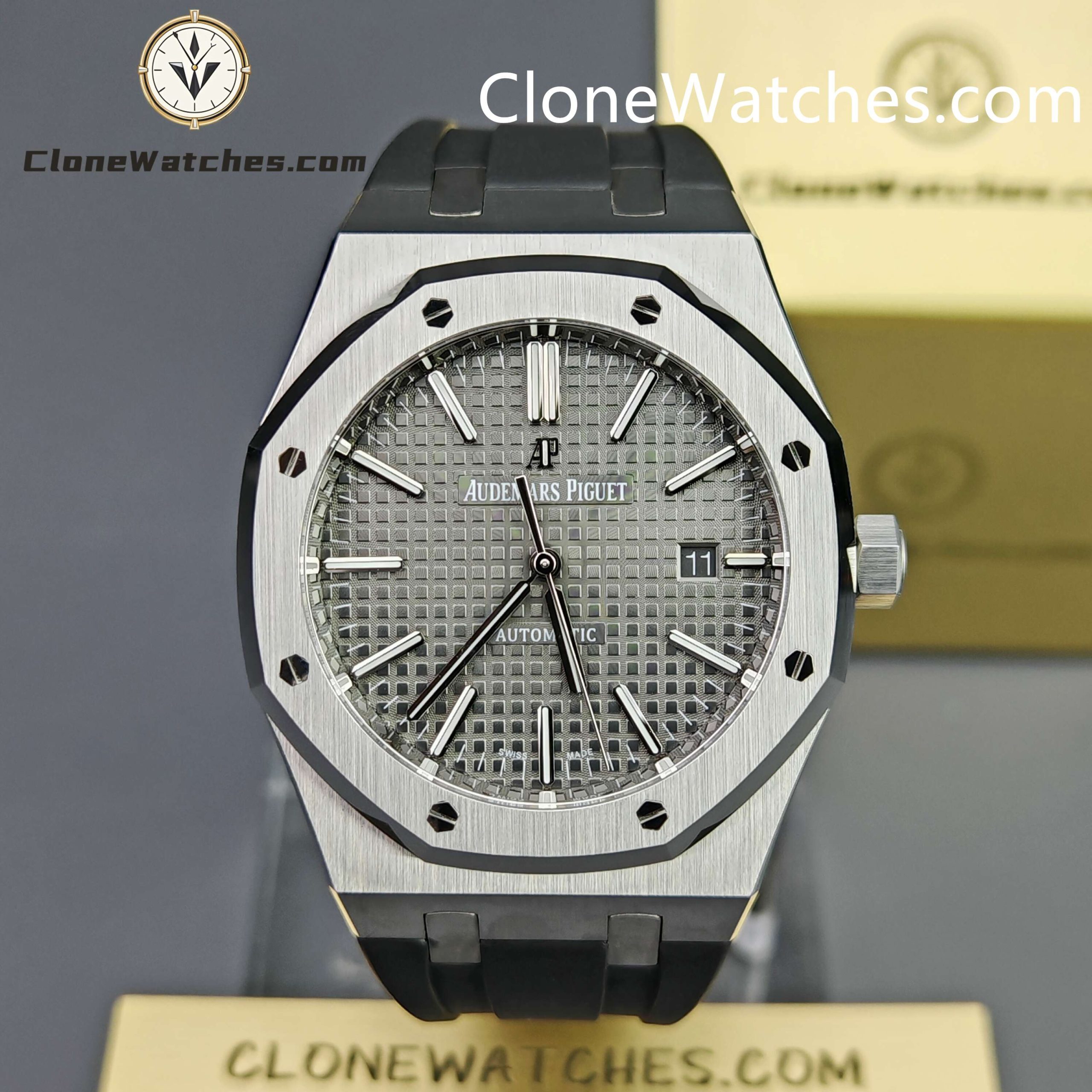 Audemars Piguet Super Clone Watches 1:1 Royal Oak 15400 Grey Dial Rubber Strap