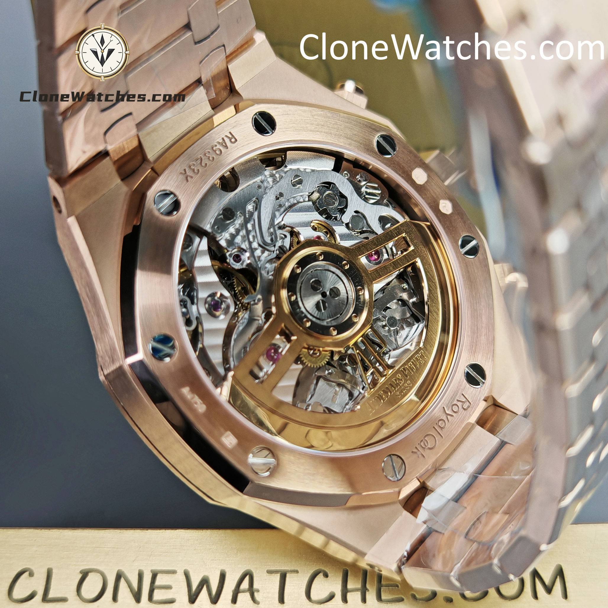Audemars Piguet Super Clone Watches 1:1 Royal Oak Rose Gold 26240 Green Dial