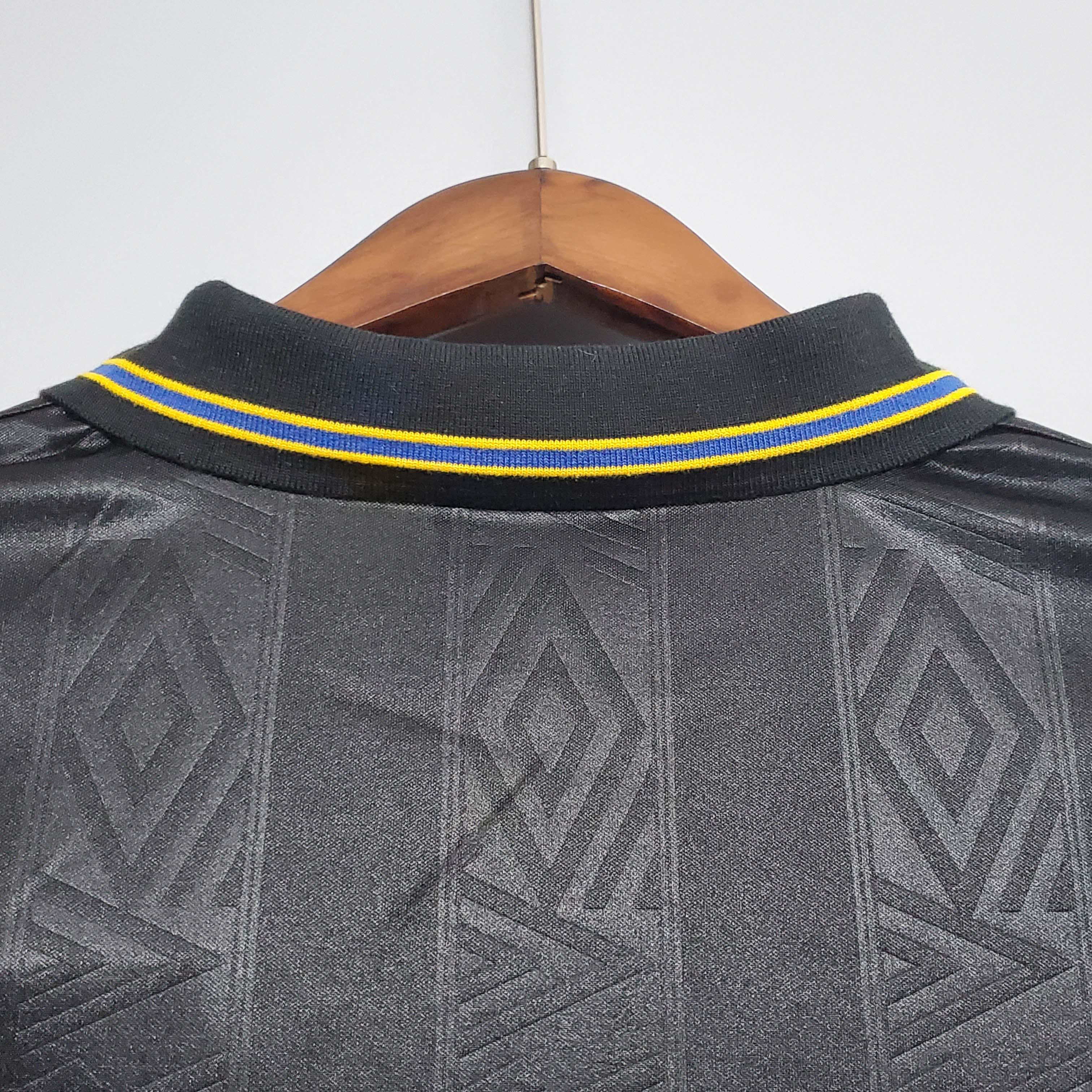 1993/94 Manchester United Away Retro Shirt - Fans Edition