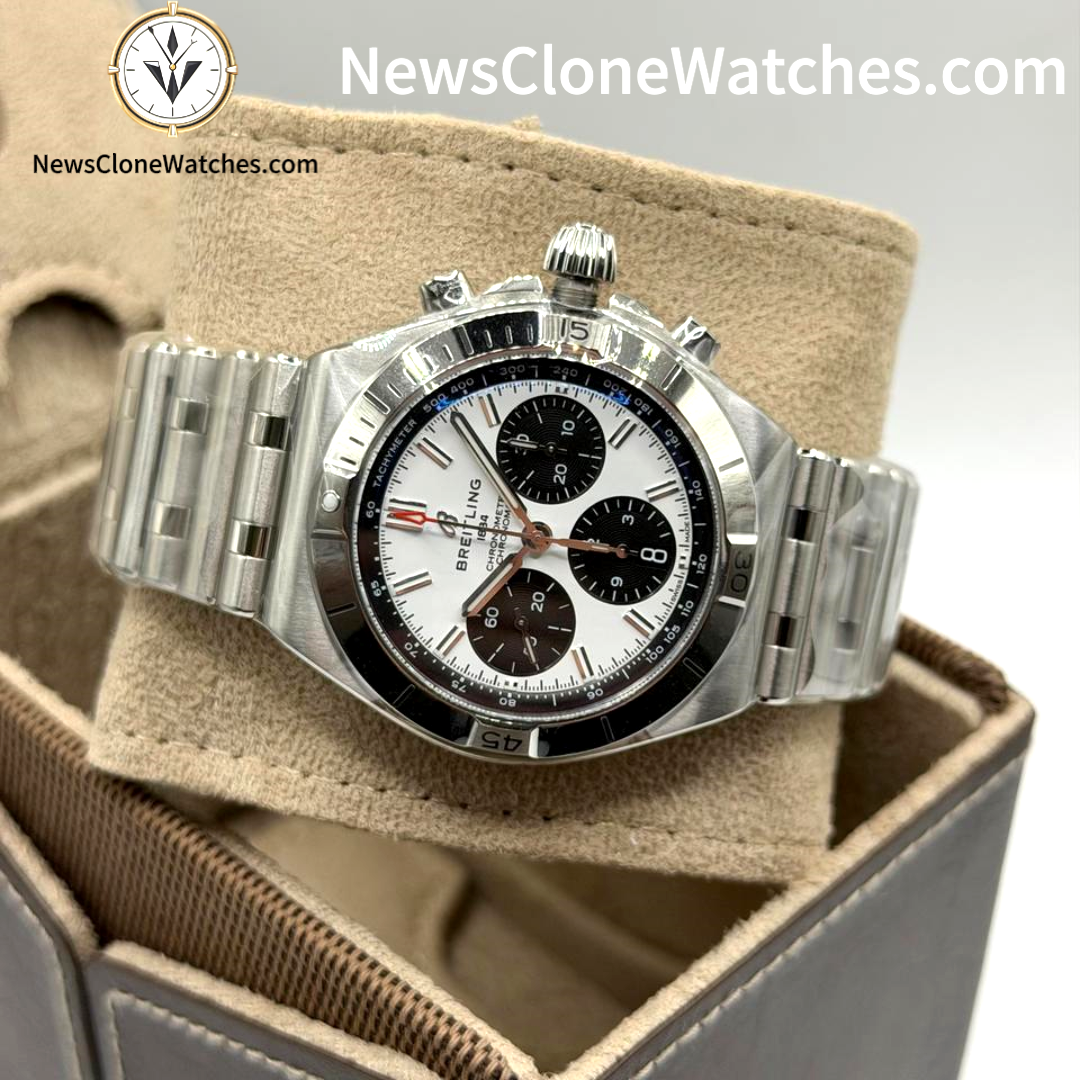 Breitling Chronomat AB0158101A1A1