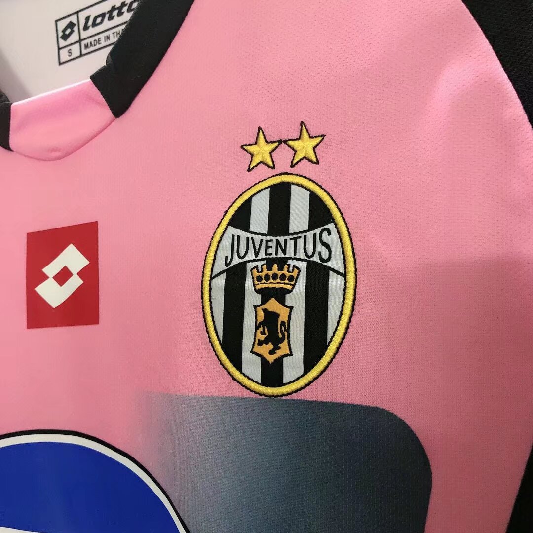 2002/2003 Juventus black and pink retro jersey