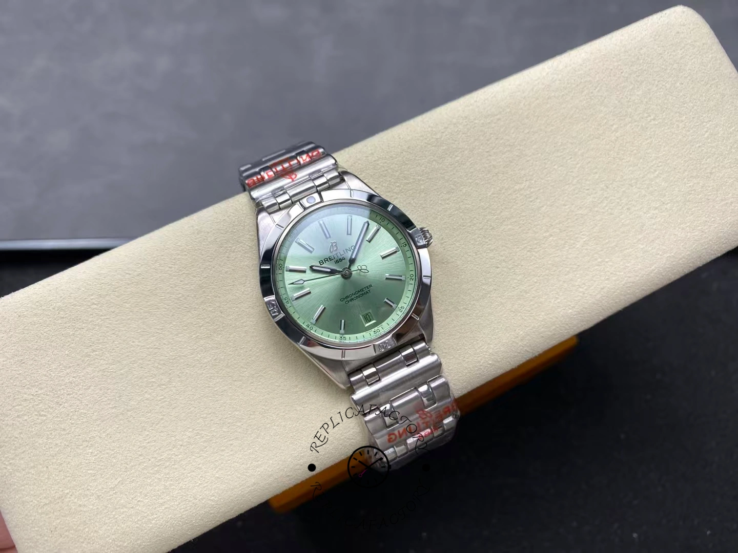 Breitling Chronomat Automatic 36mm Mint Green A10380101L1A1 Replica