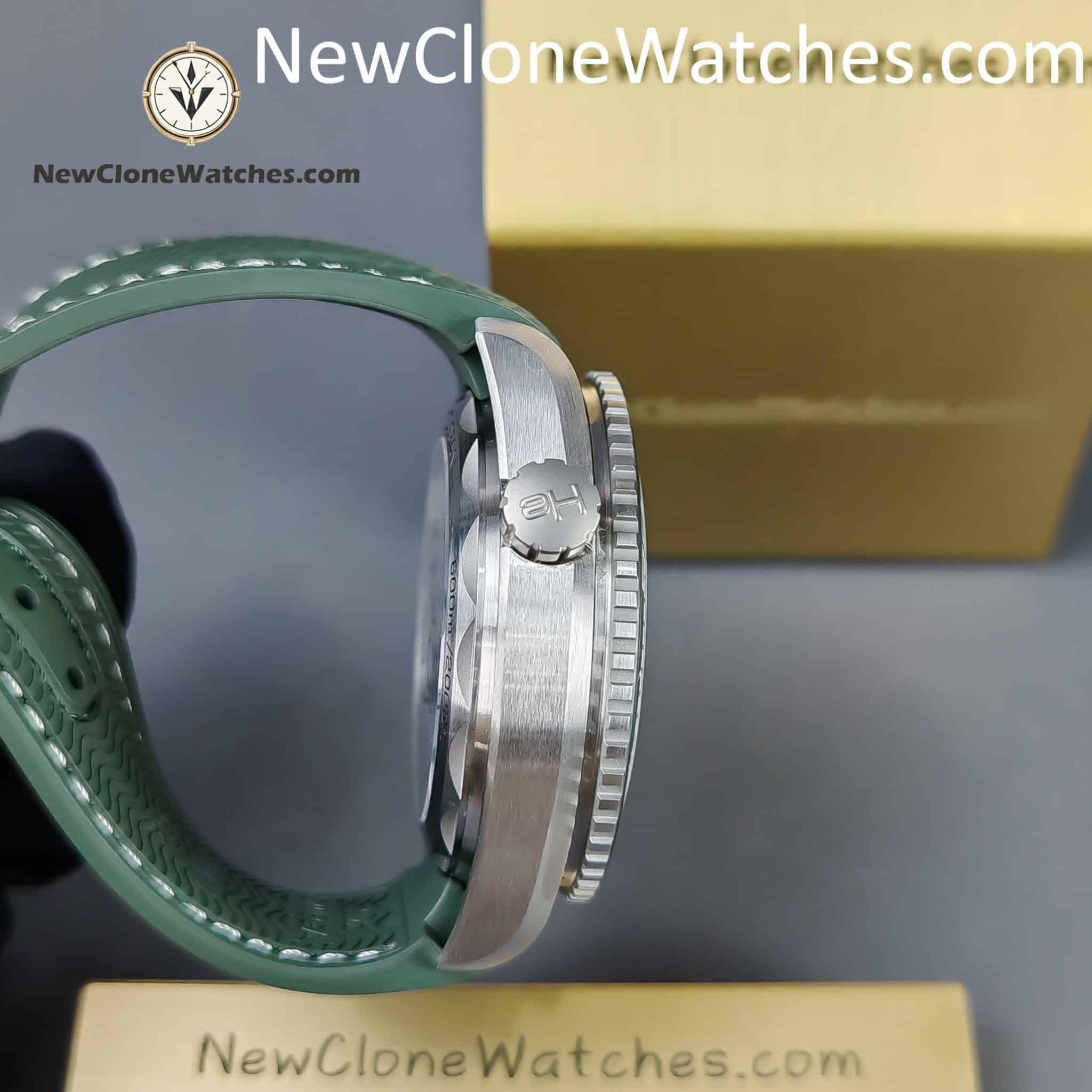 OMEGA Super Clone Watches 1:1 Seamaster Planet Ocean 600m 215.32.44.21.06.001 43.5MM