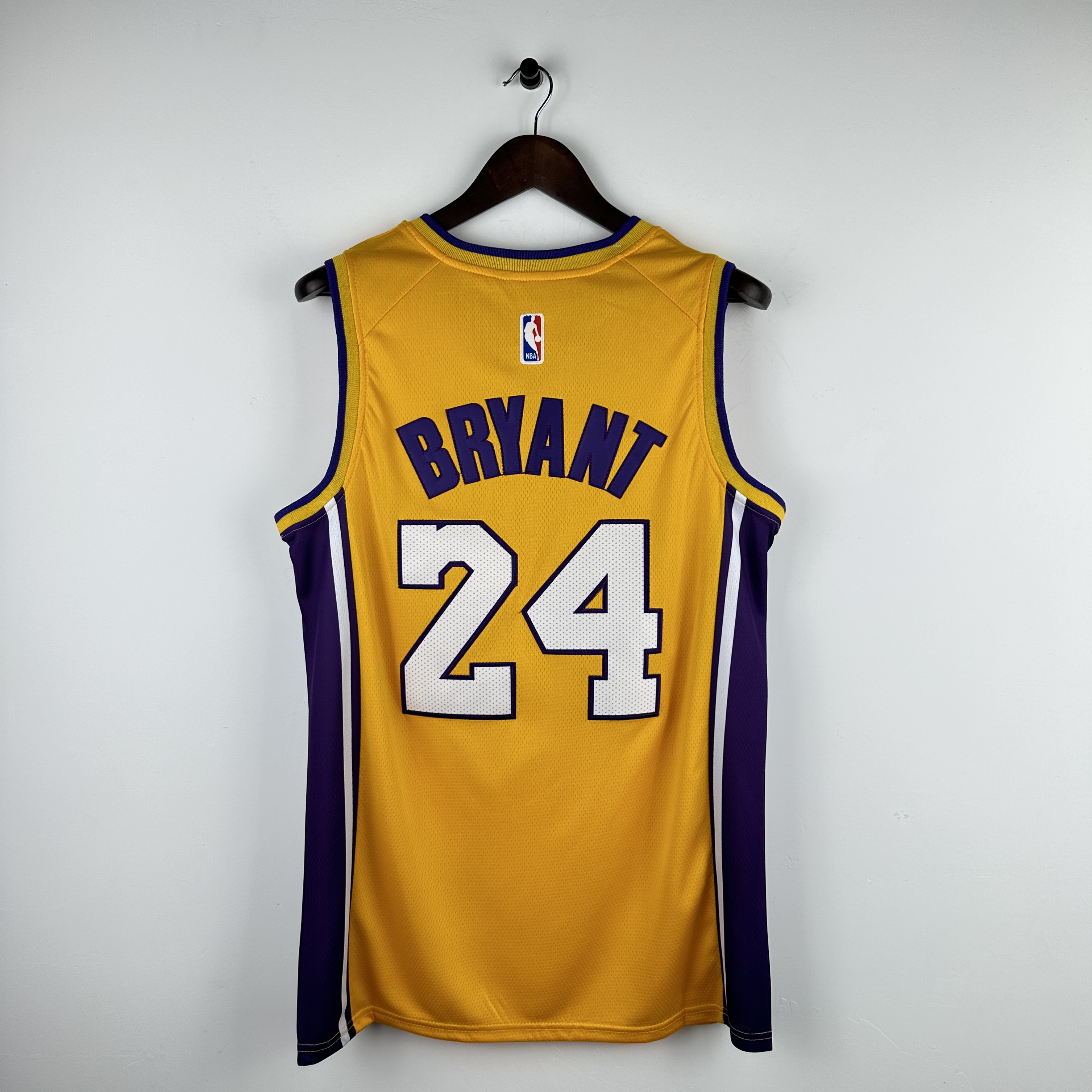 Embroidered Lakers V-neck Yellow No. 24 Kobe