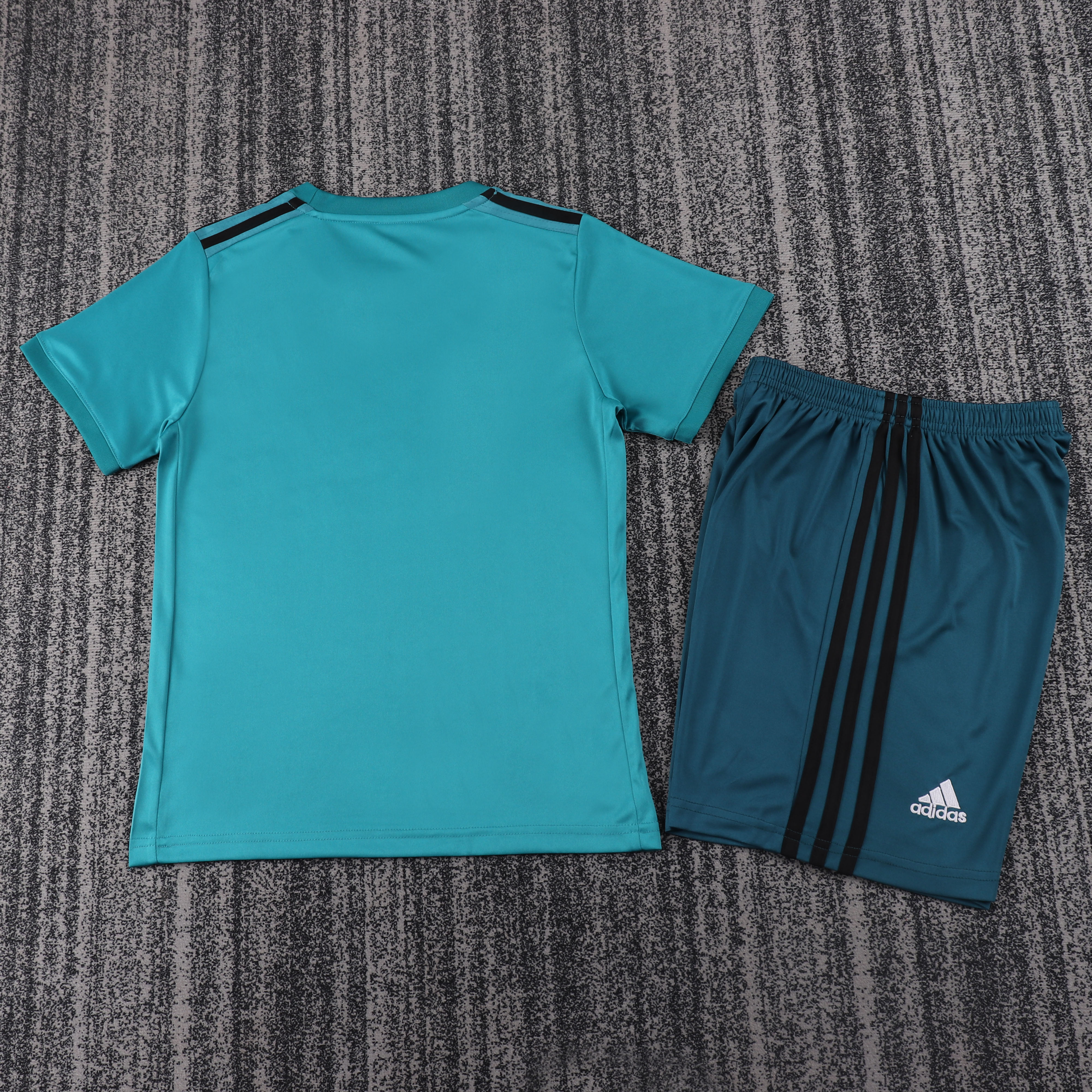 2017-18 Real Madrid Second Away Match Retro Children's Jersey Set - Fans Edition