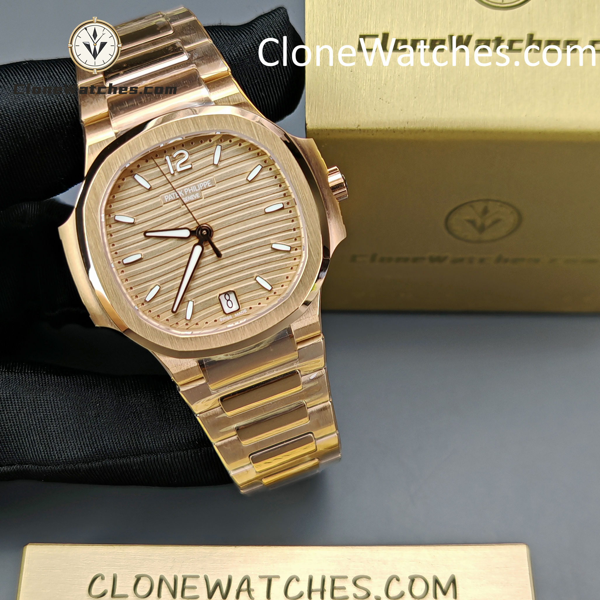 Patek Philippe Super Clone Watches 1:1 Nautilus Rose Gold 7118/1R-010 35.2 mm