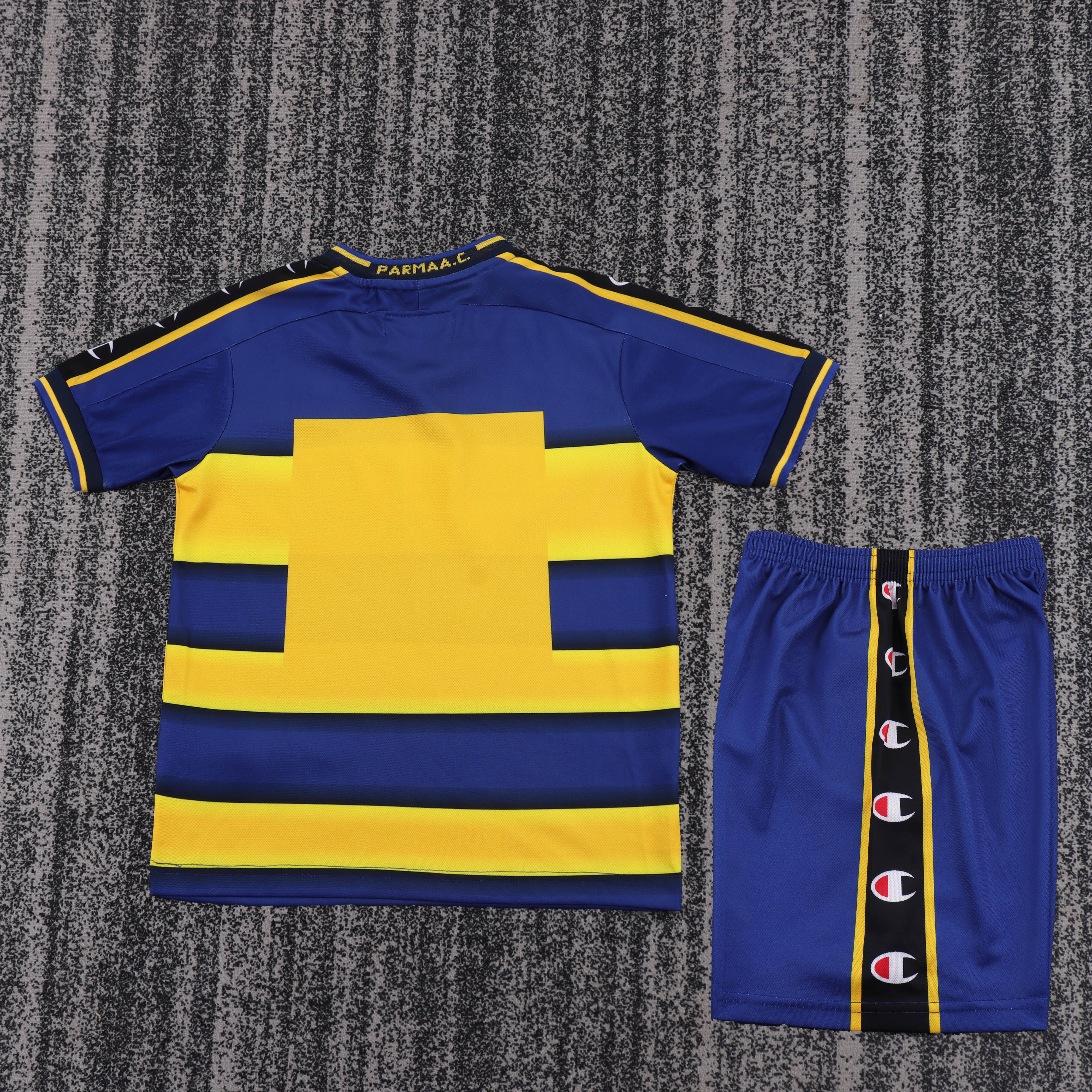 2001-02 Parma Home Retro Children's Jersey Set - Fans Edition