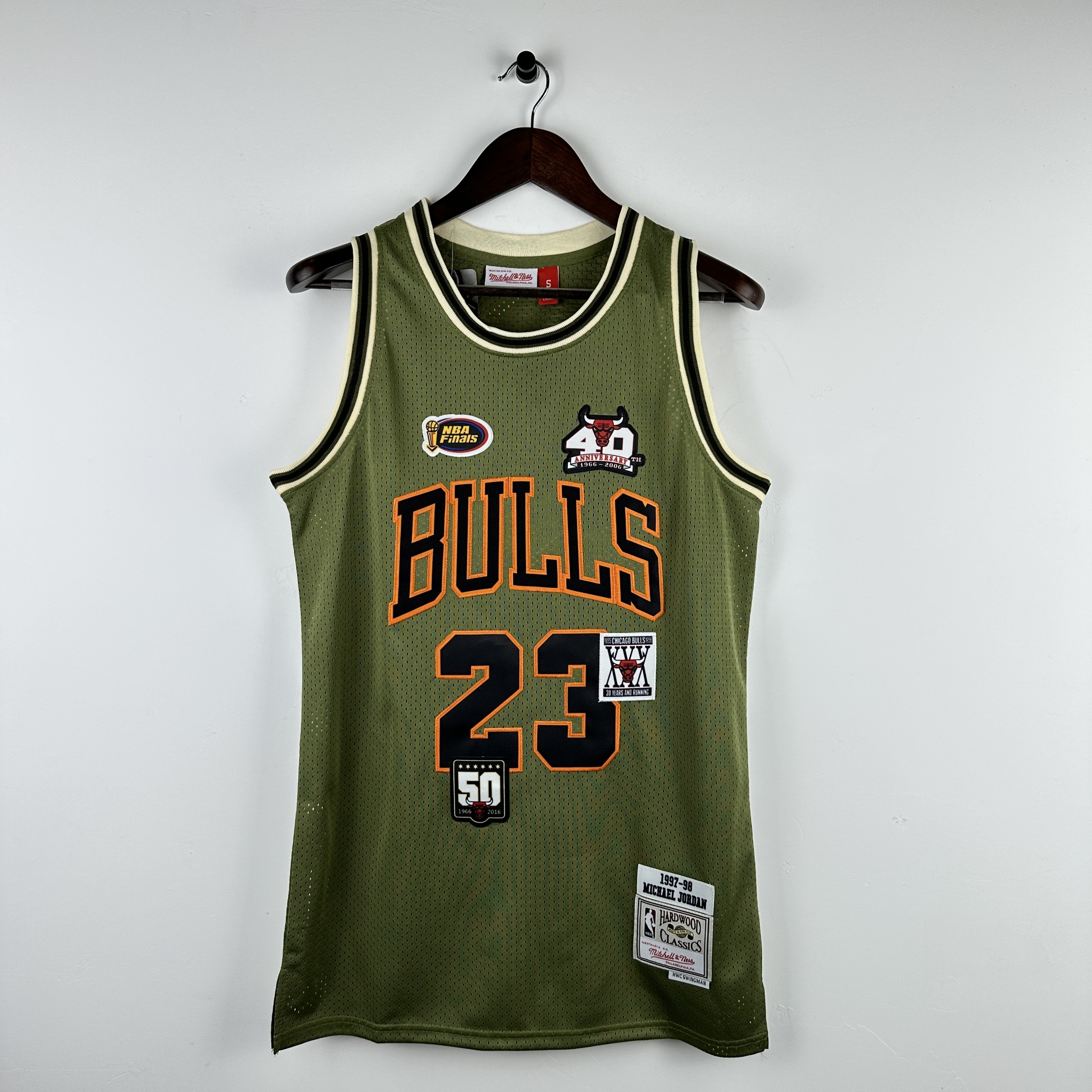 Embroidered MN retro jersey, Bulls 97/98 season, army green, No. 23, Jordan