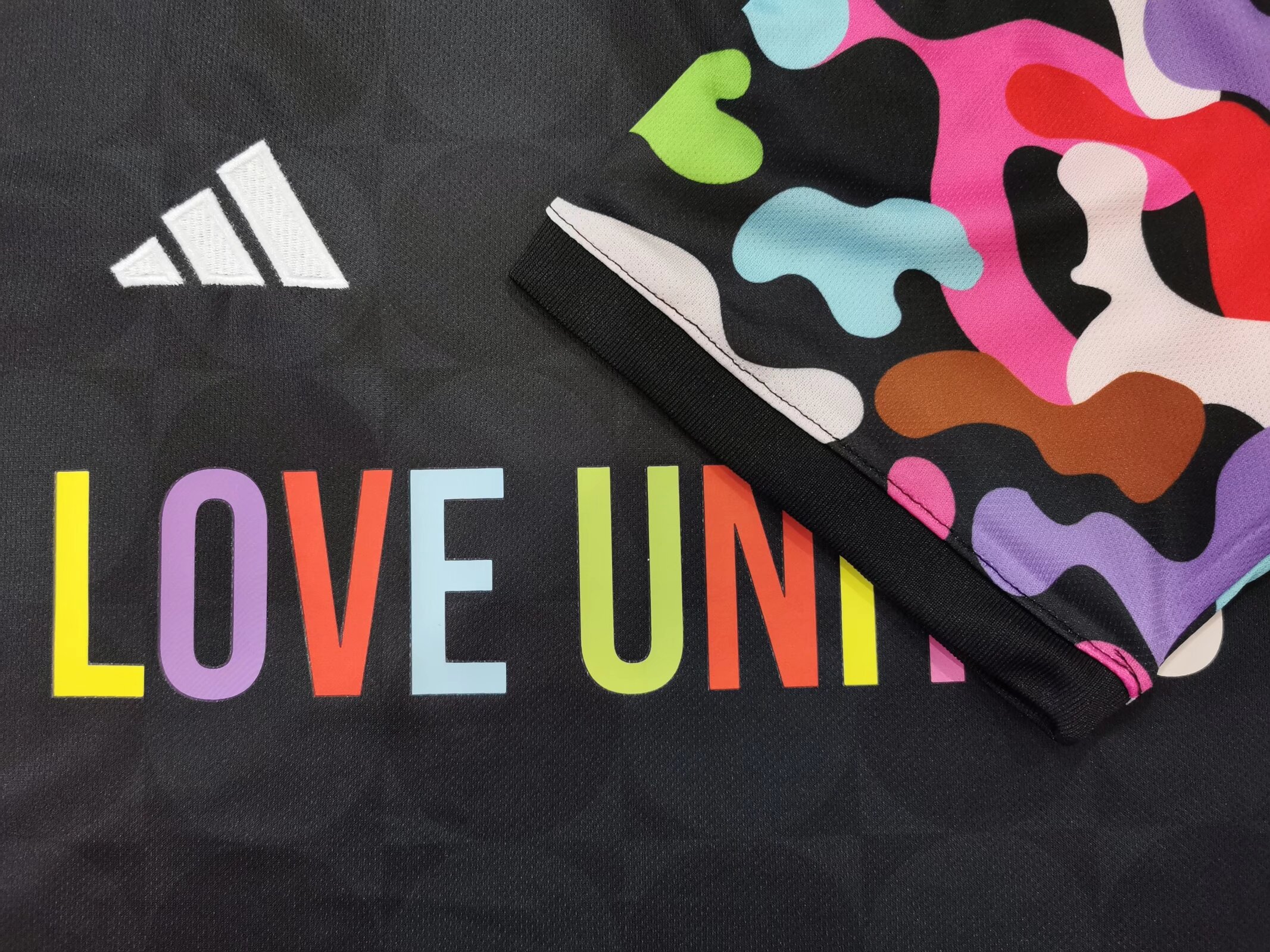 2024/25 Arsenal pre-match training shirt