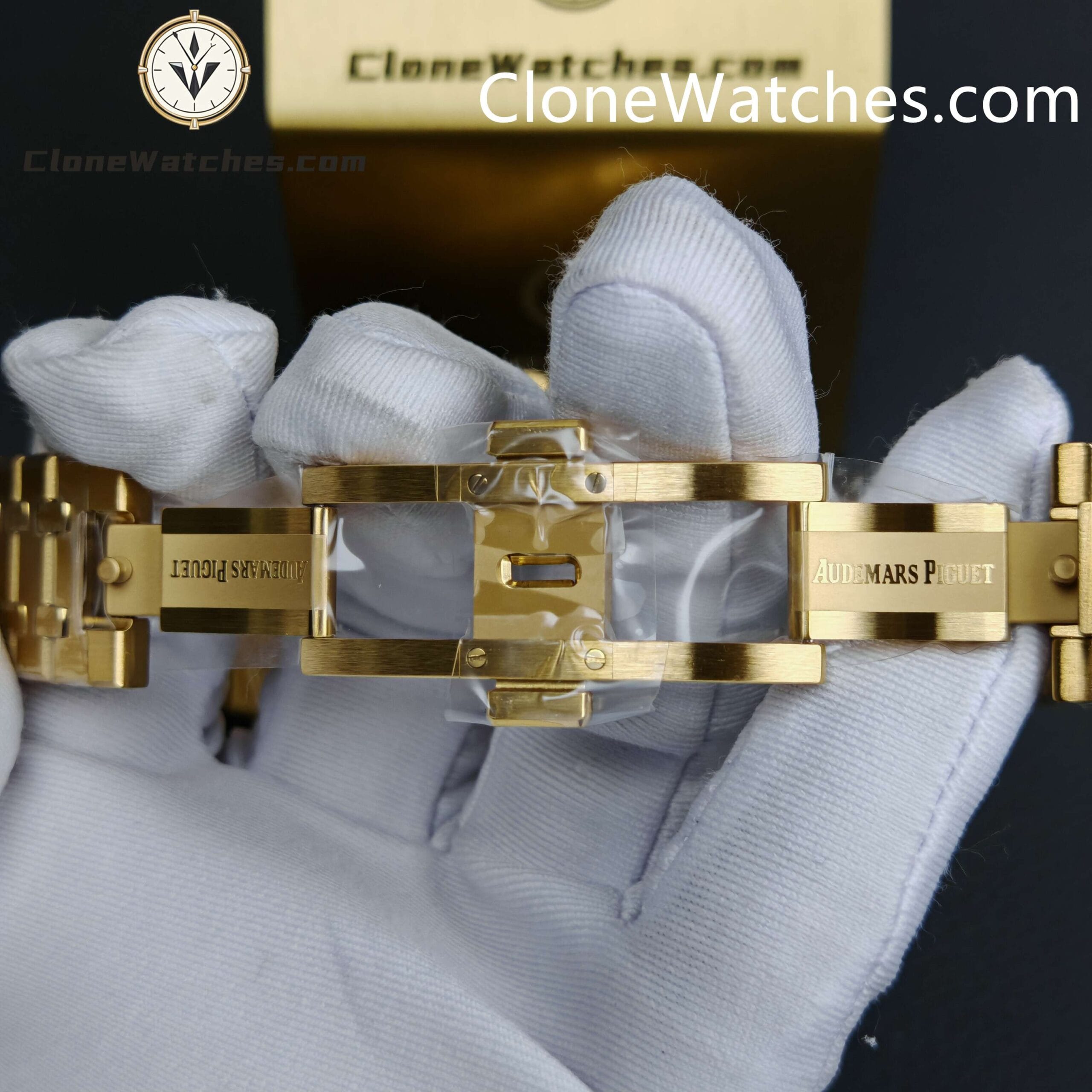 Audemars Piguet Super Clone Watches 1:1 Royal Oak Perpetual Calendar 18K Gold Plated Blue Dial 26574BA 41MM