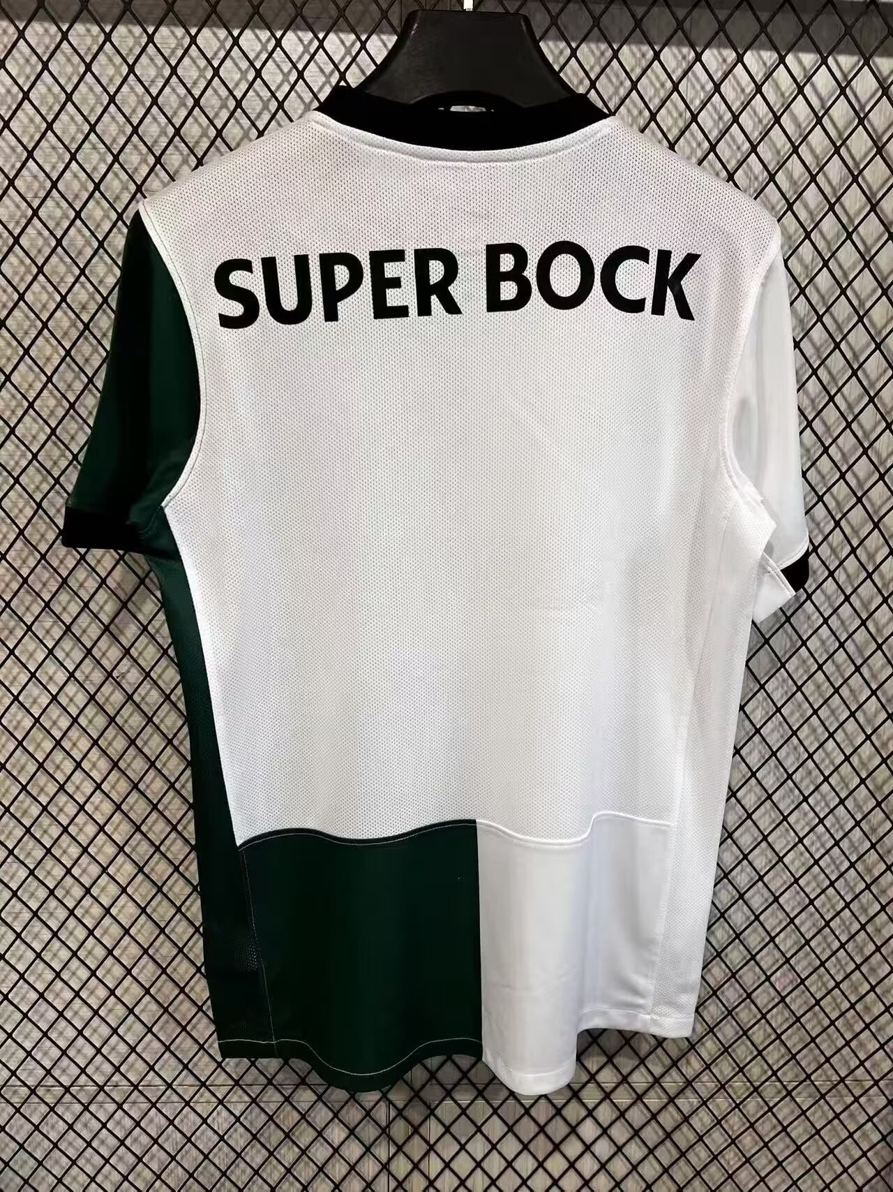 2025-26 Sporting CP Stromp Kit - Short Sleeve Fans Edition