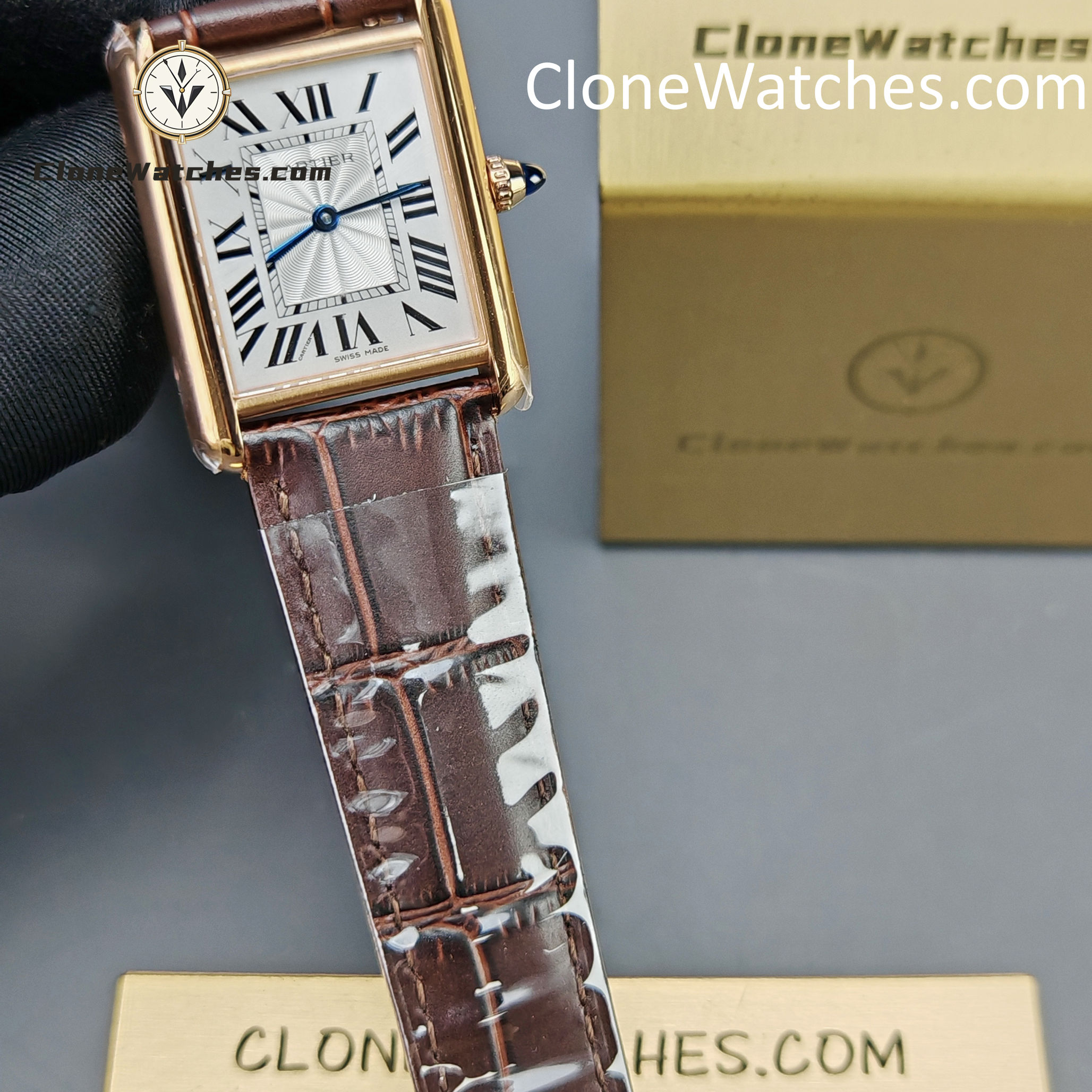 Cartier Super Clone Watches 1:1 Tank Quartz Movement Silver White Dial 33.7 x 25.5MM WGTA0011