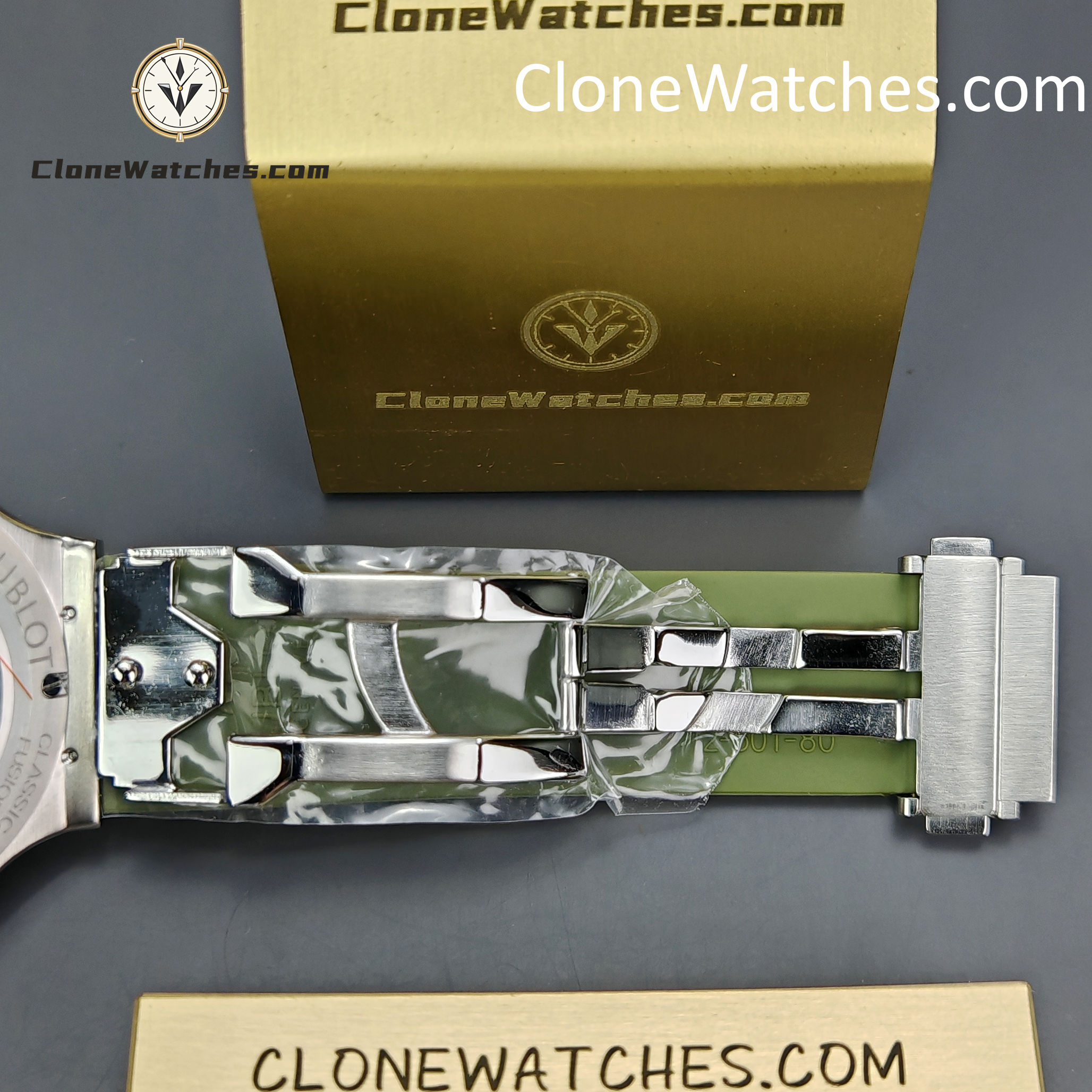 Hublot Super Clone Watches 1:1 Classic Fusion Green 42MM 542.NX.8970.RX