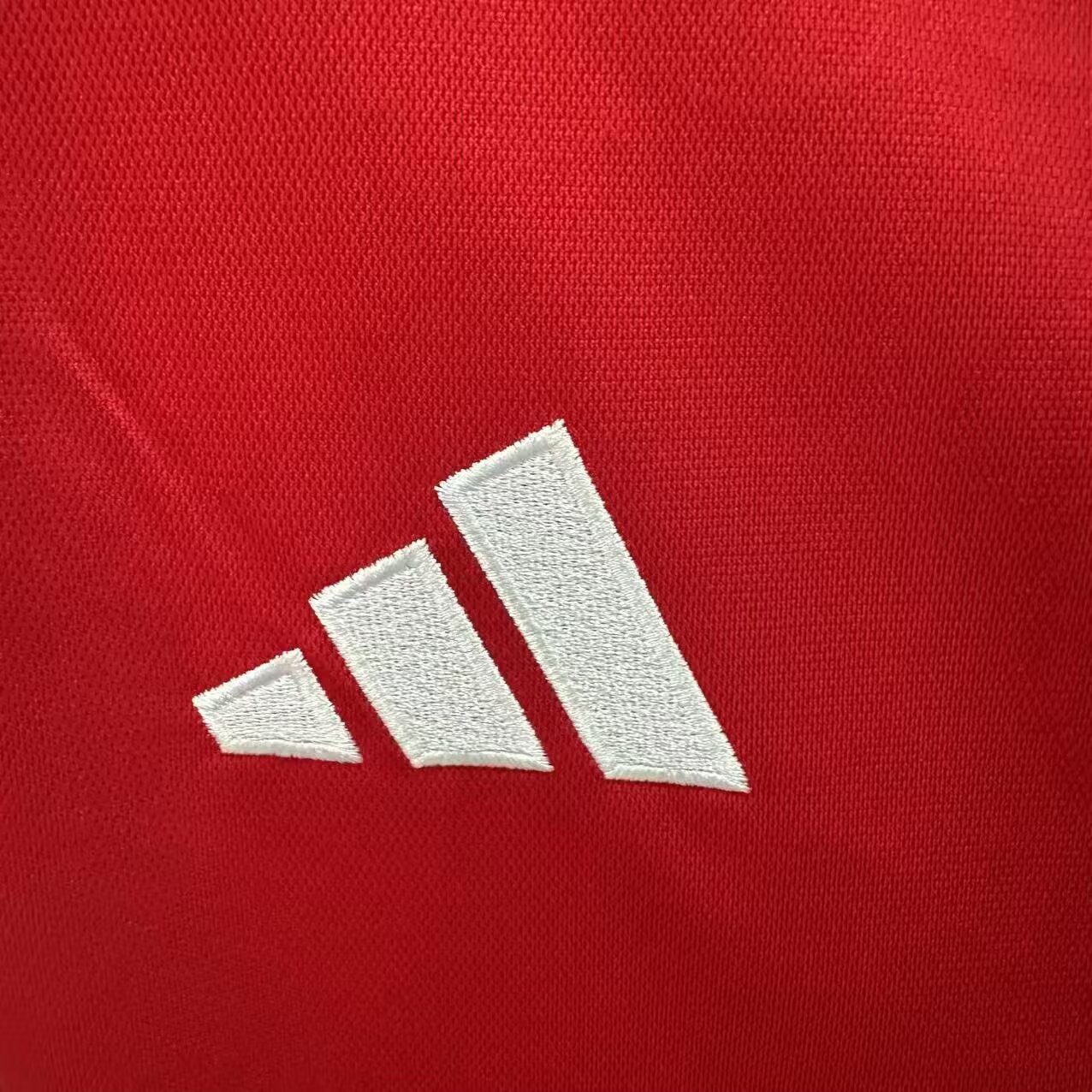 25-26 Liverpool Baseball Jersey Red