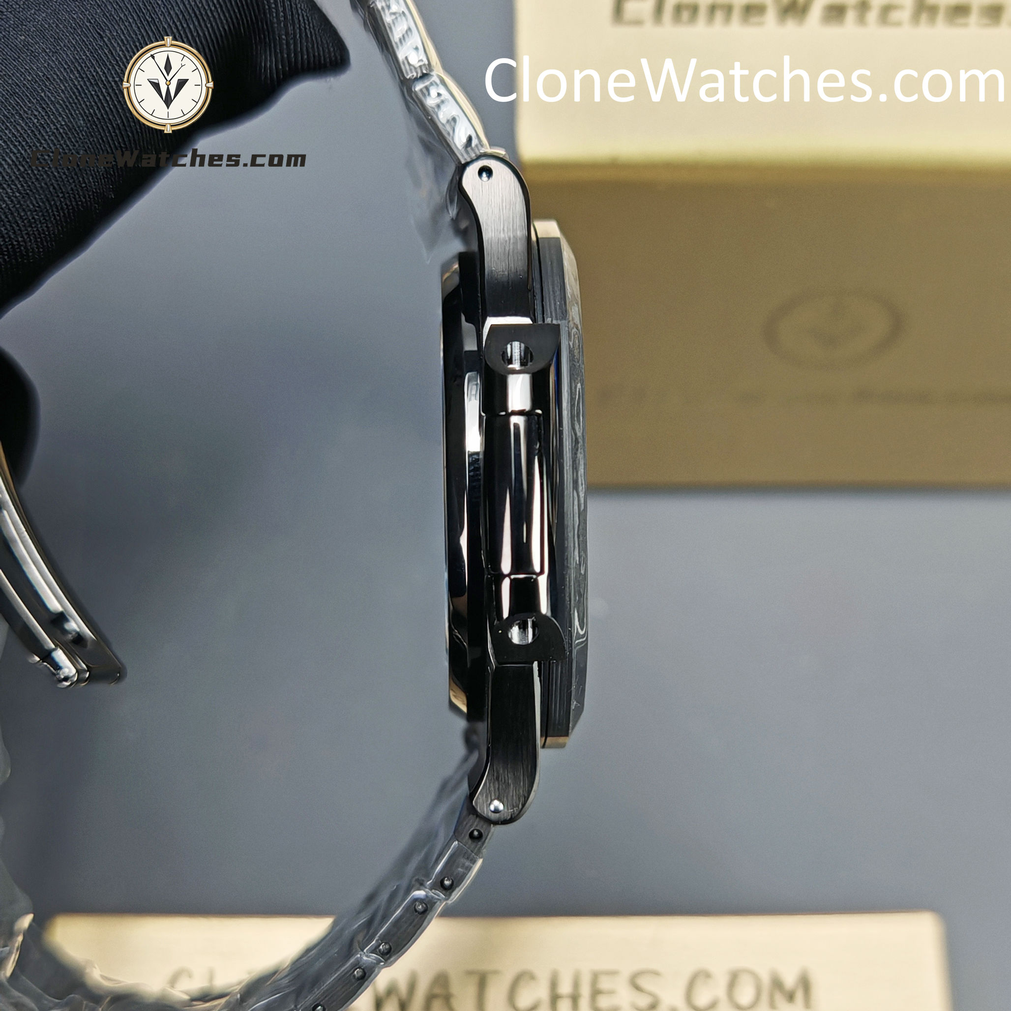 Modified Super Clone Watches 1:1 DiW Patek Philippe Nautilus CARBON BLACK 5711