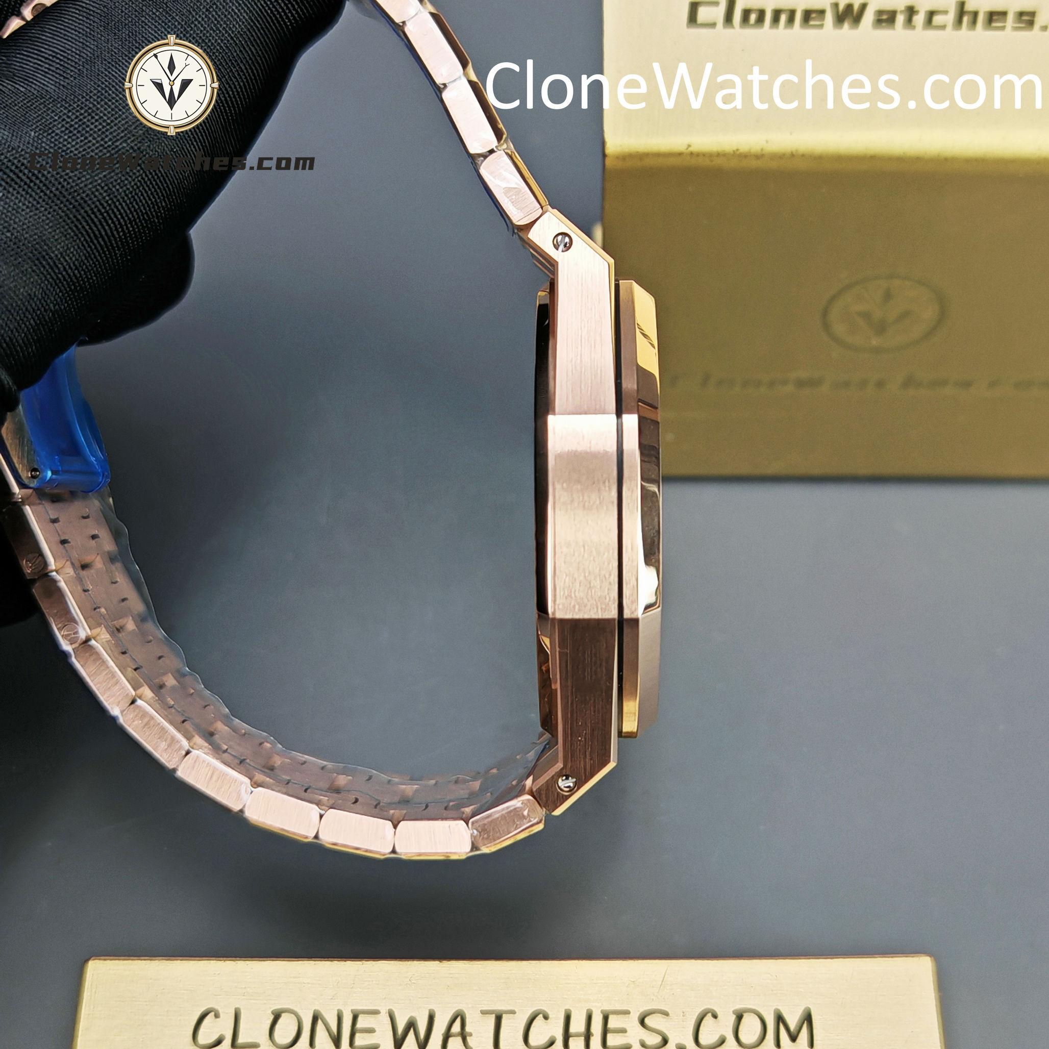 Audemars Piguet Super Clone Watches 1:1 Royal Oak Rose Gold 15500 Black Dial