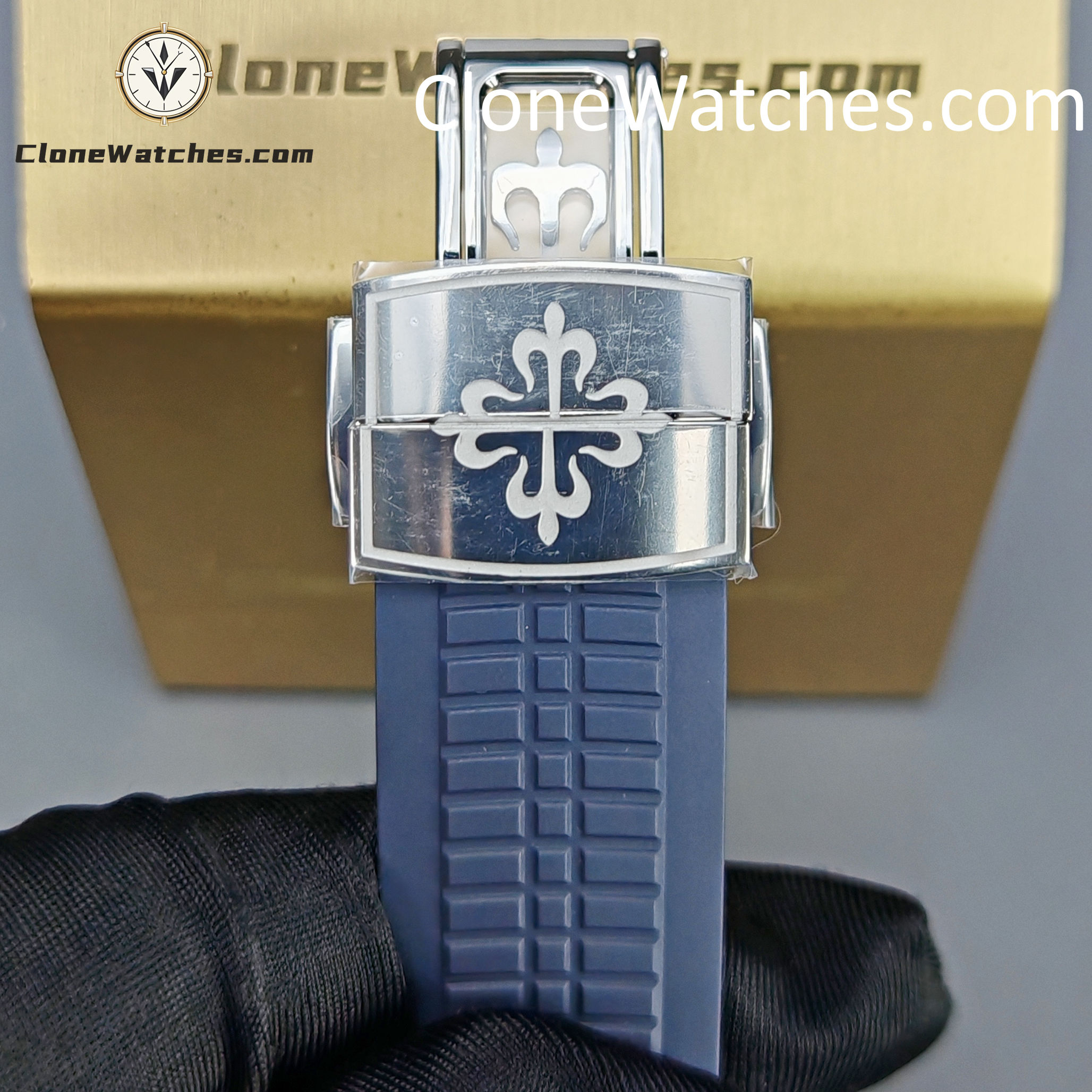 Patek Philippe Super Clone Watches 1:1 Aquanaut 5168G-001 Jumbo Blue 42 mm