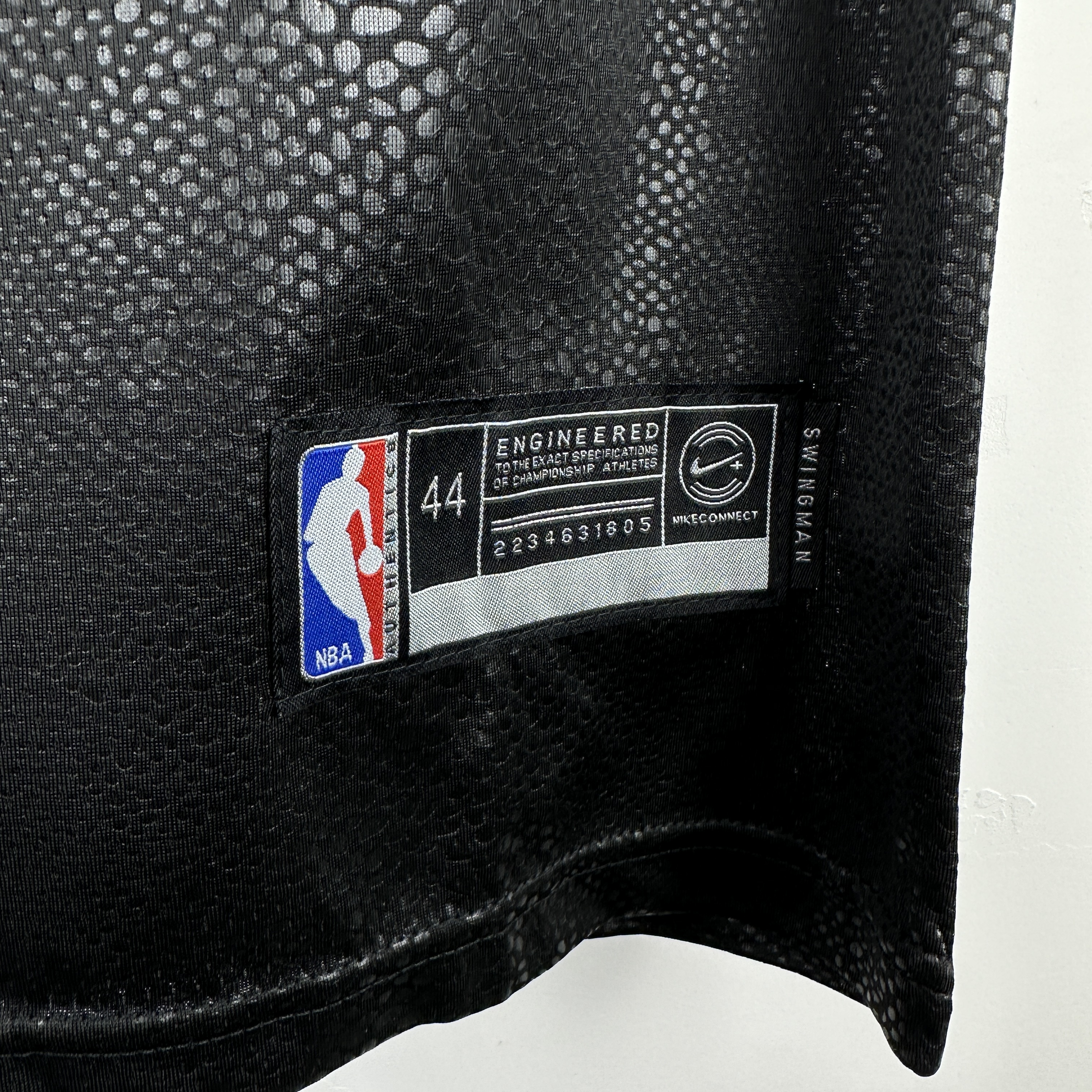 Embroidery Lakers Snake No. 23 James