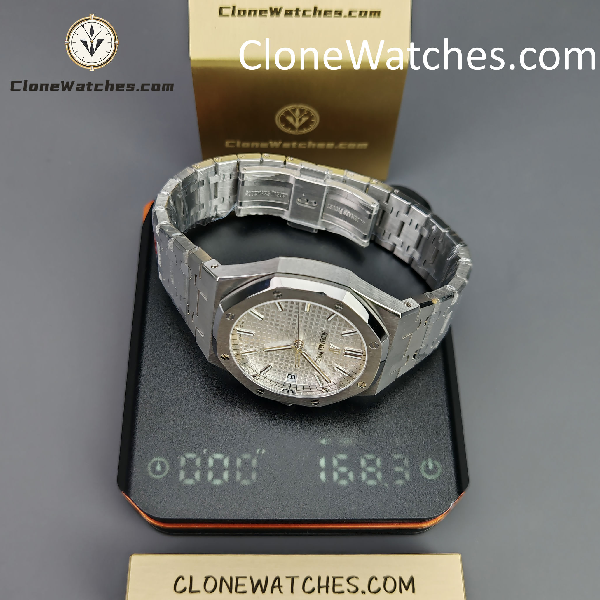 Audemars Piguet Super Clone Watches 1:1 Royal Oak 15500 White Dial