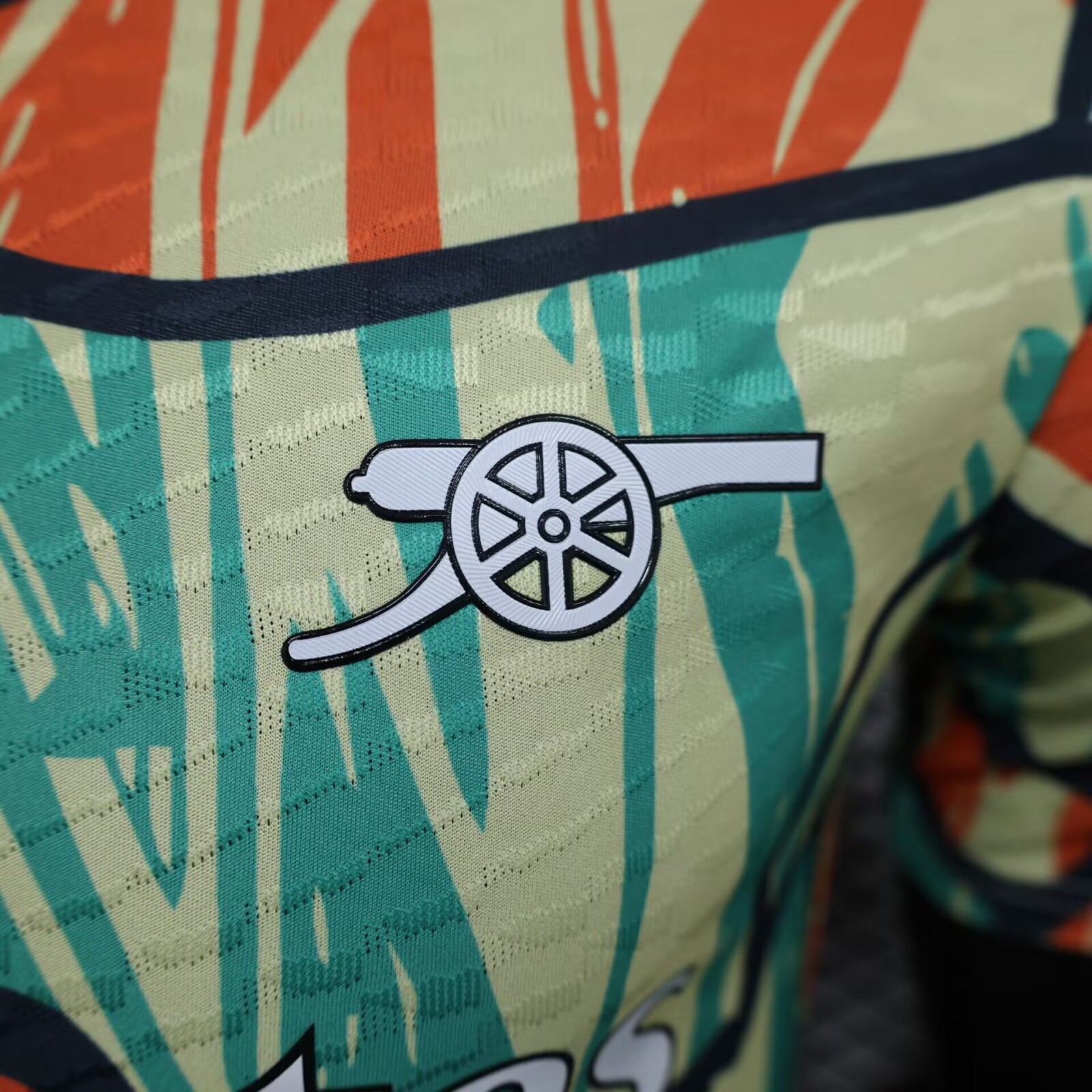 2024/25 Arsenal Training Shirt - Player Edition