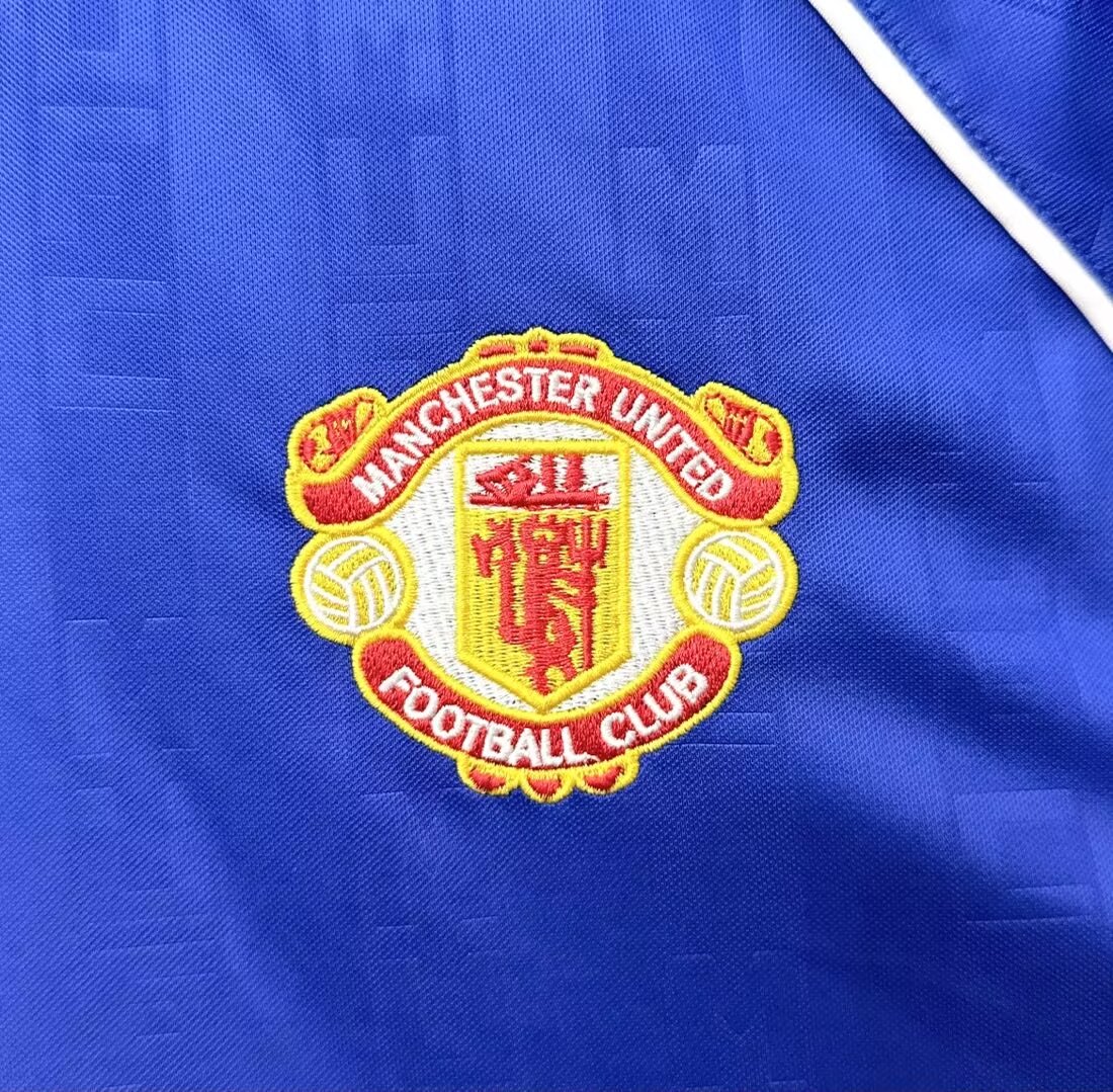 1988/1990 Manchester United third away blue retro jersey