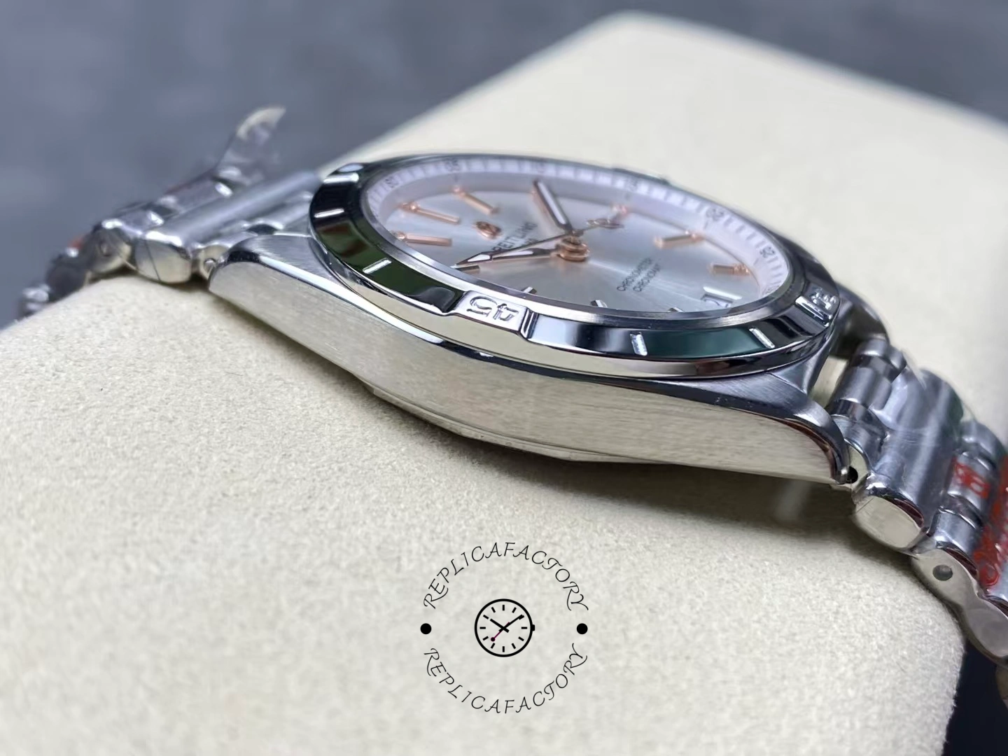 Breitling Chronomat Automatic 36mm Silver Dial A10380101A2A1 Replica