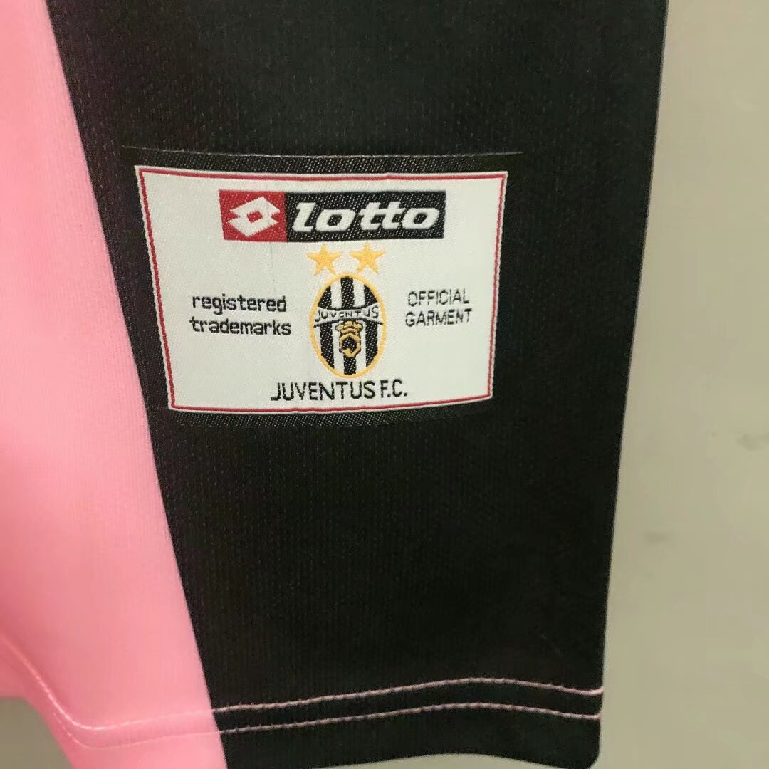 2002/2003 Juventus black and pink retro jersey