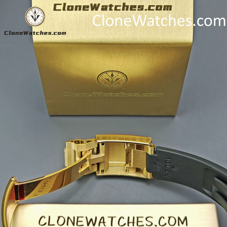 Modified Super Clone Watches 1:1 Rolex Daytona 18K Gold Diamond Bezel 4130 Movement