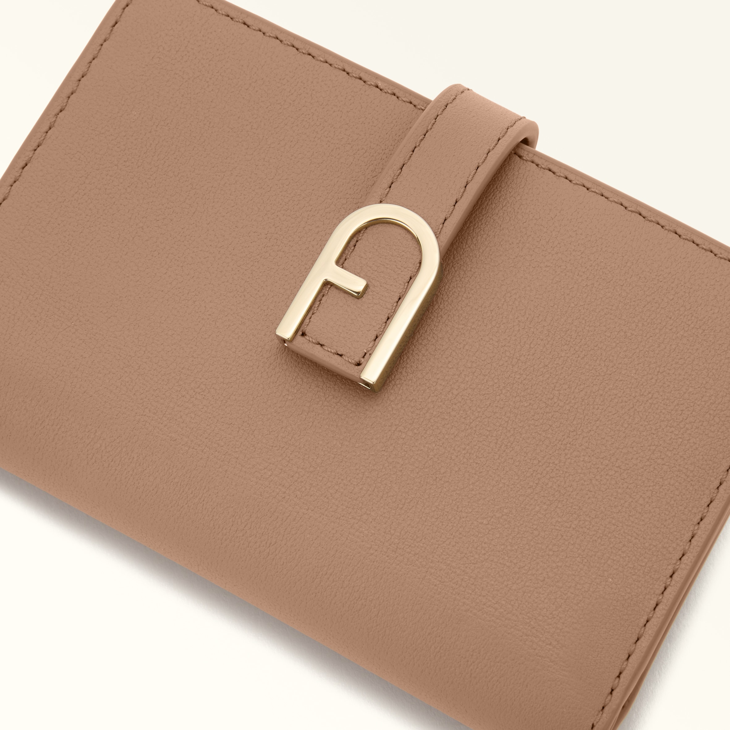 Furla Flow Compact Wallet M