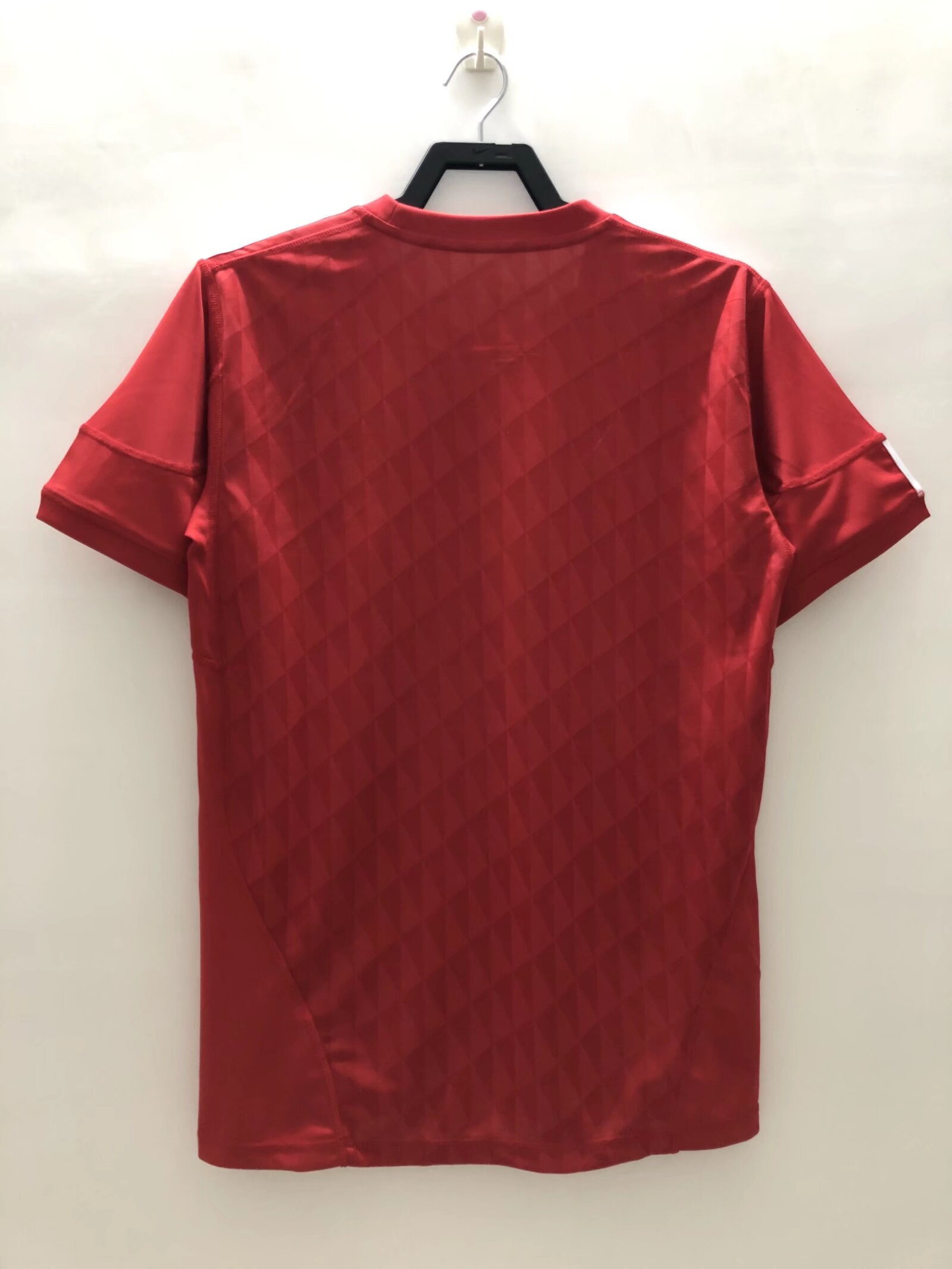 2010 Liverpool home jersey 1:1 Thai quality