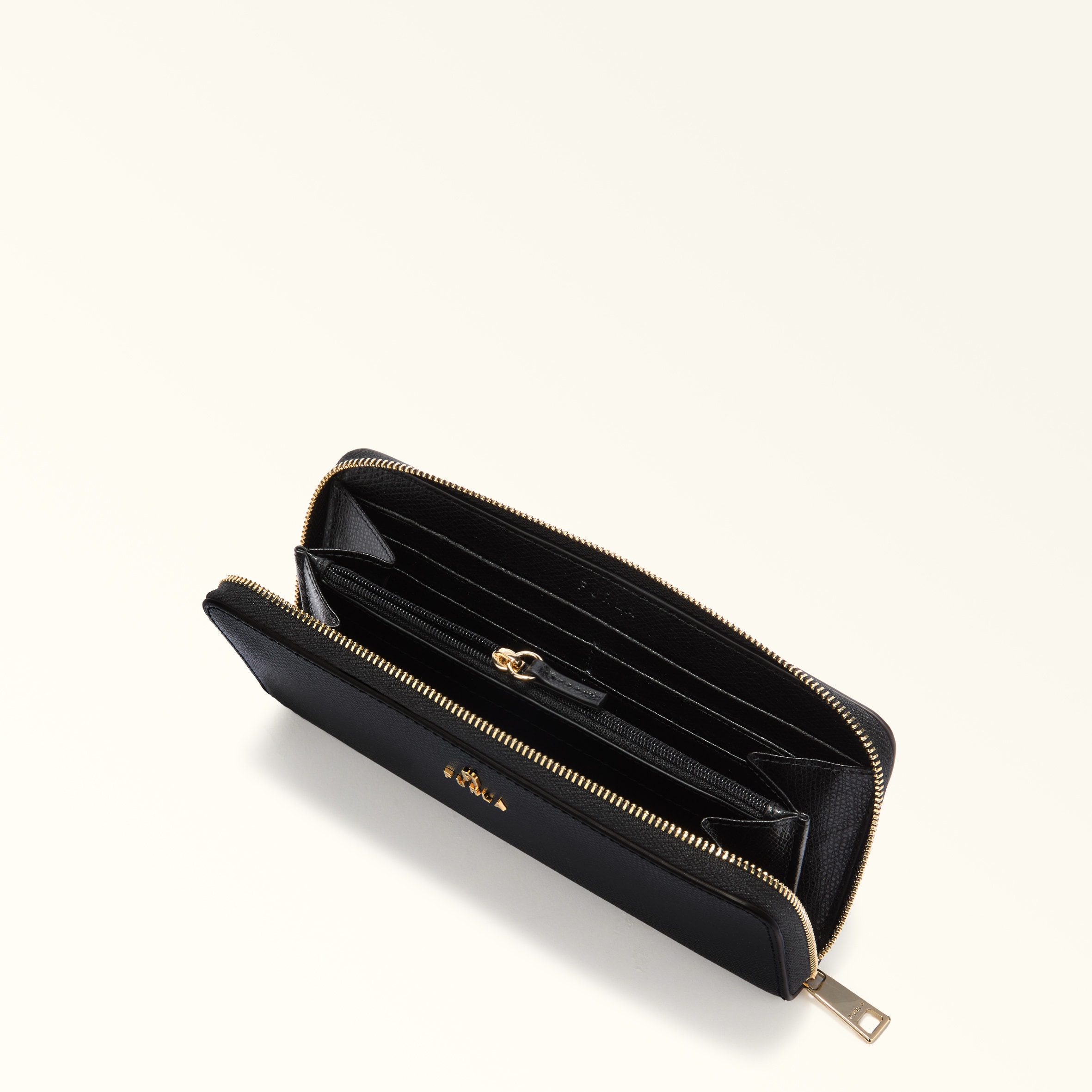 Furla Camelia Zip Around L