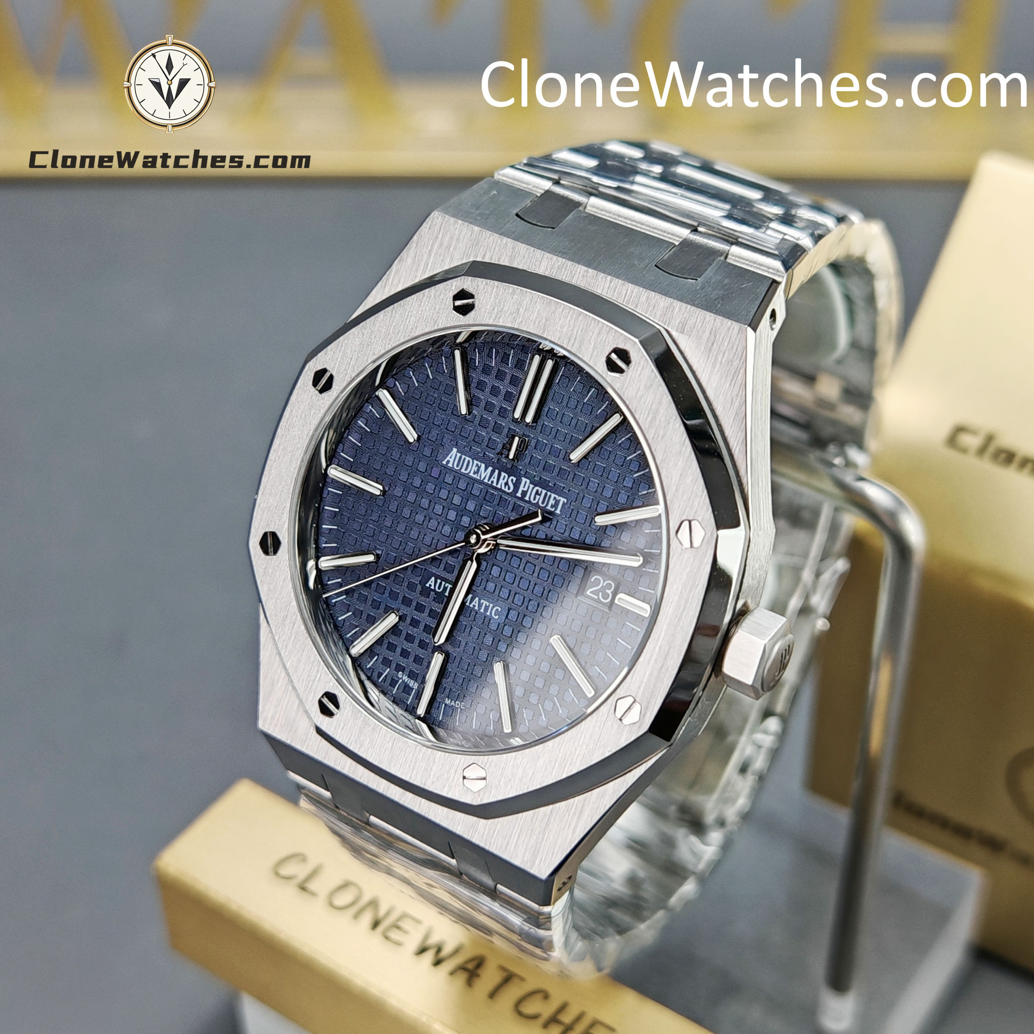 Audemars Piguet Super Clone Watches 1:1 Royal Oak 15400 Blue Dial