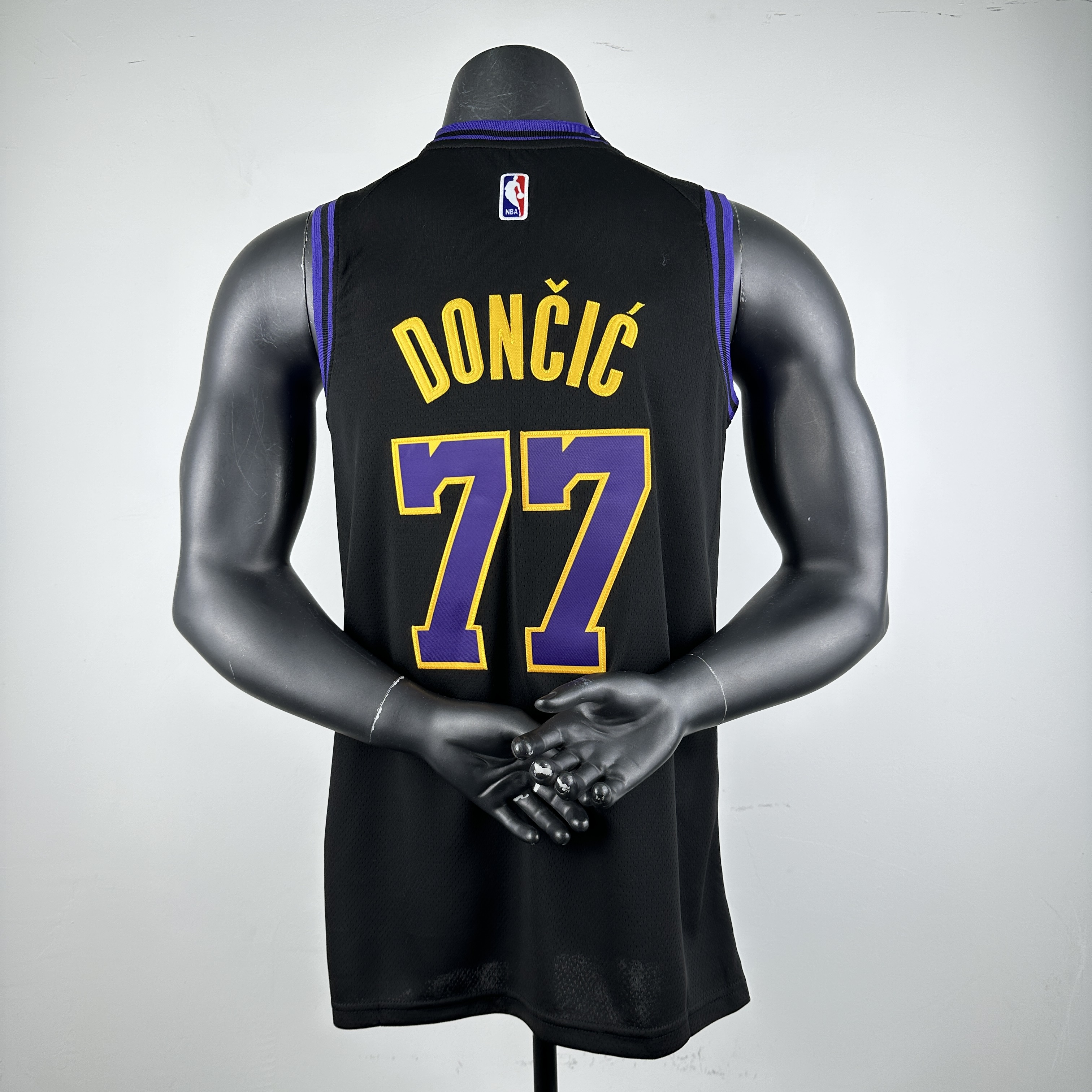 Embroidery 24 season Lakers City Edition No. 77 Doncic