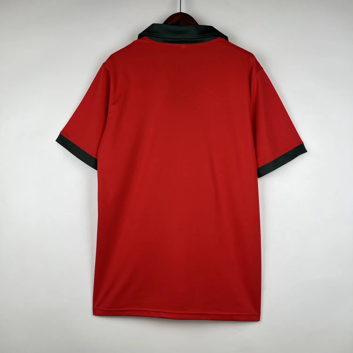 1972 Portugal home retro jersey - fans edition