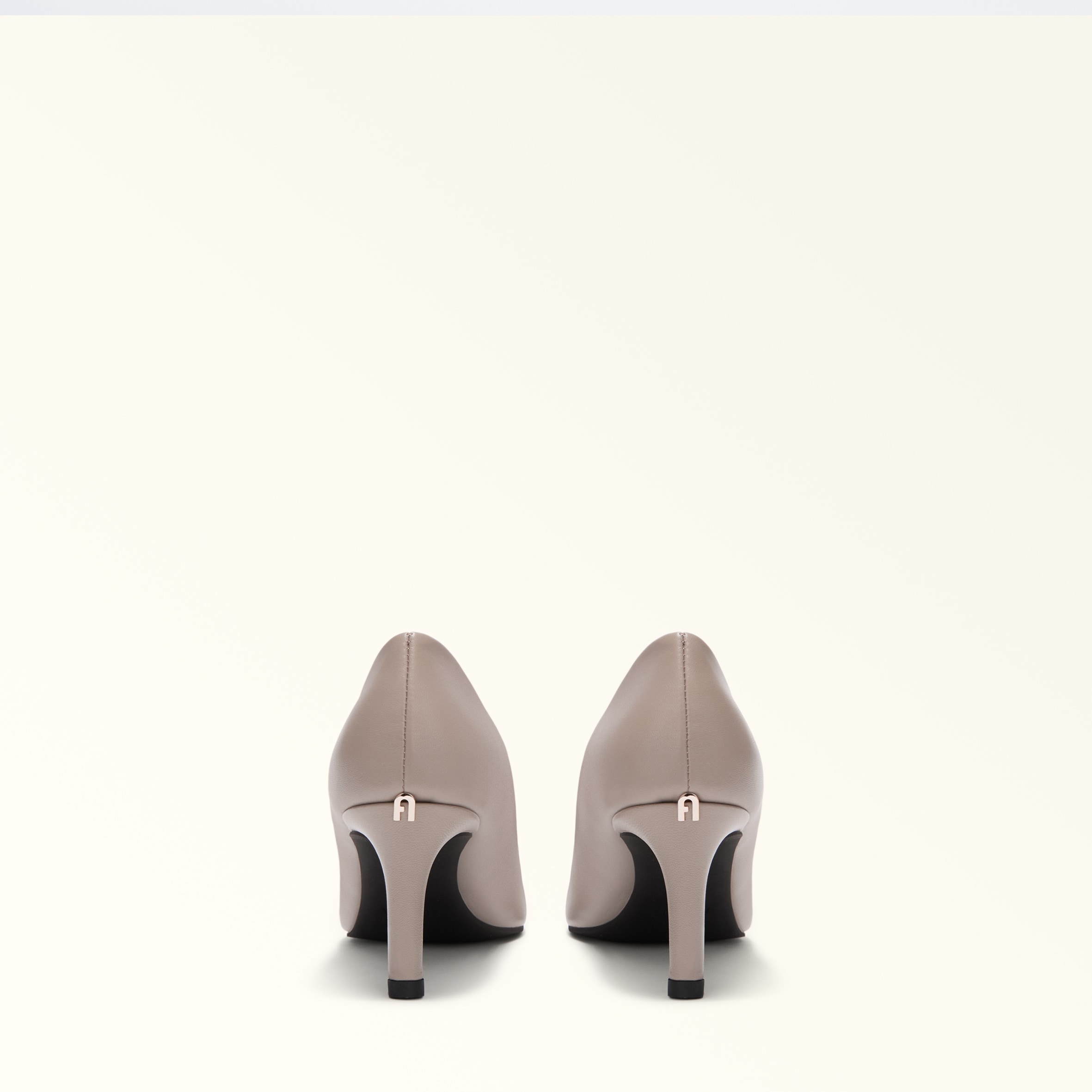 Furla Essential Pump