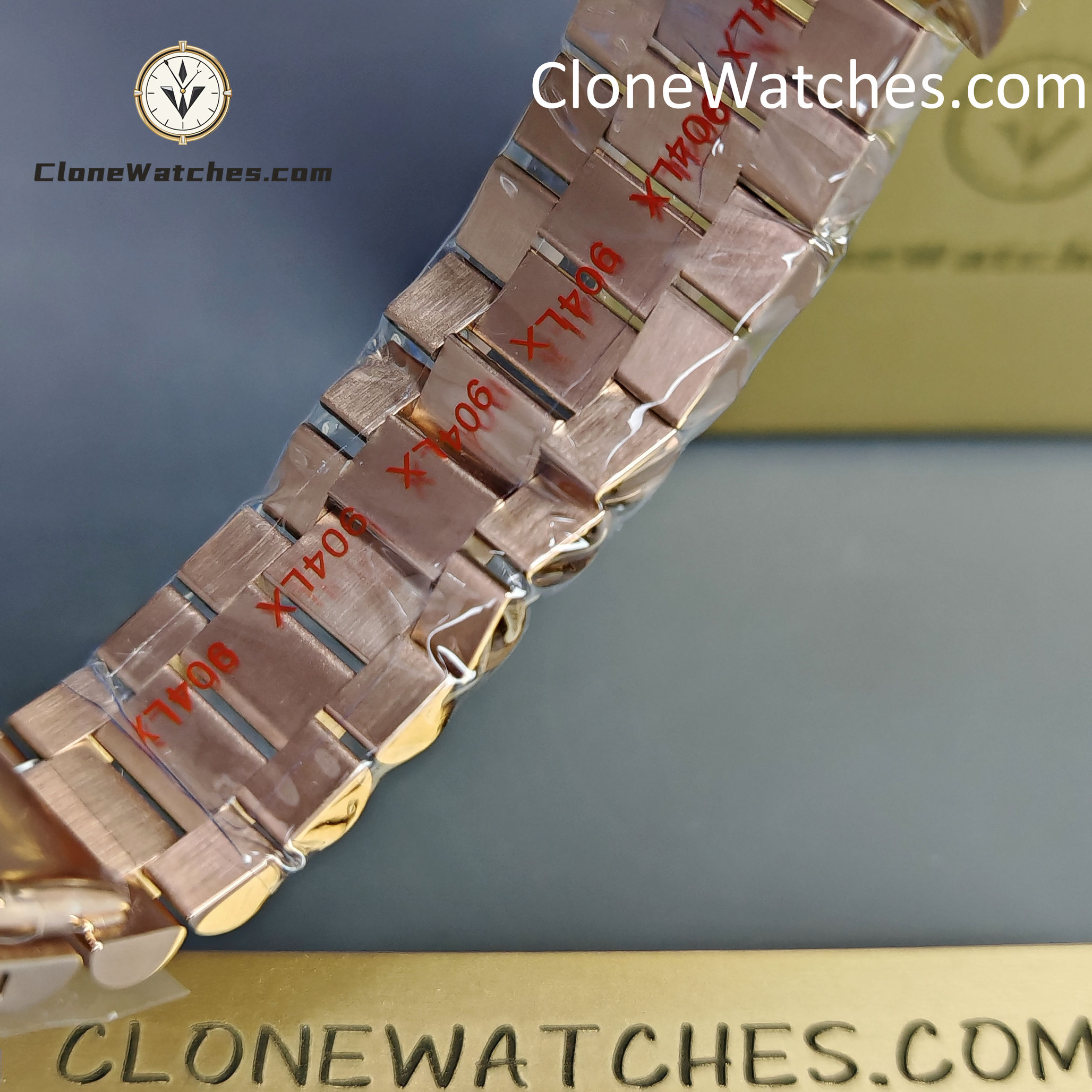 Rolex Super Clone Watches 1:1 Day Date 18K Rose Gold Roman Dial 40mm m228235-0032 3255 Movement