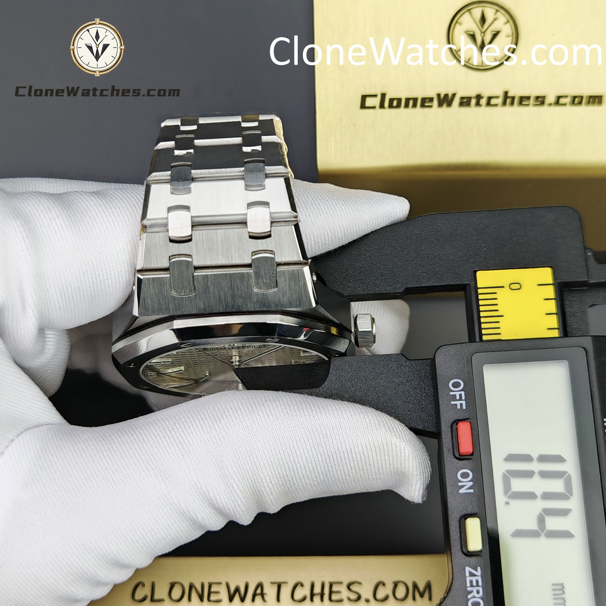 Audemars Piguet Super Clone Watches 1:1 Royal Oak 15500 White Dial