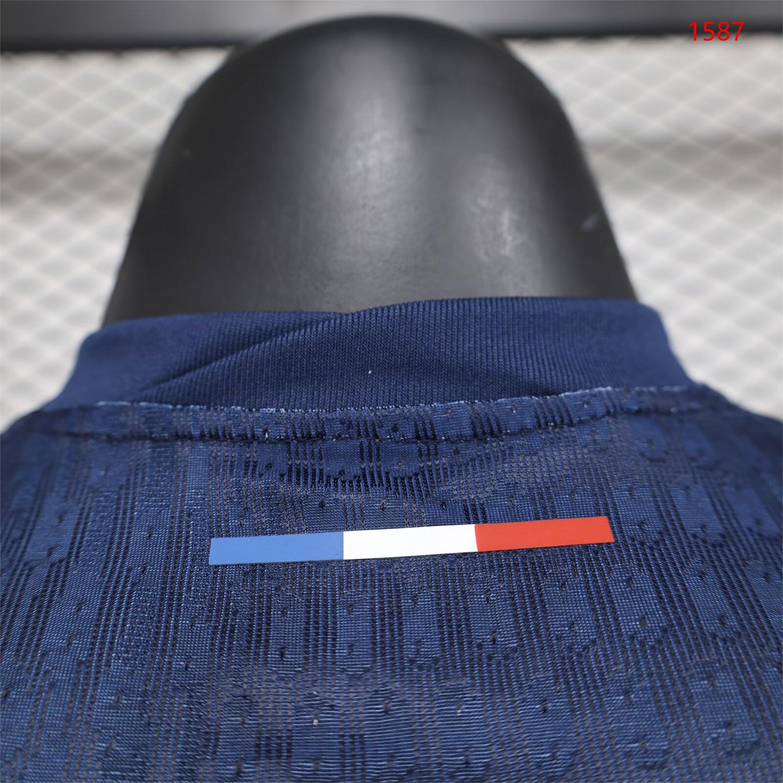 2024/25 Paris Special Edition Player Jersey 1:1 Thai Quality