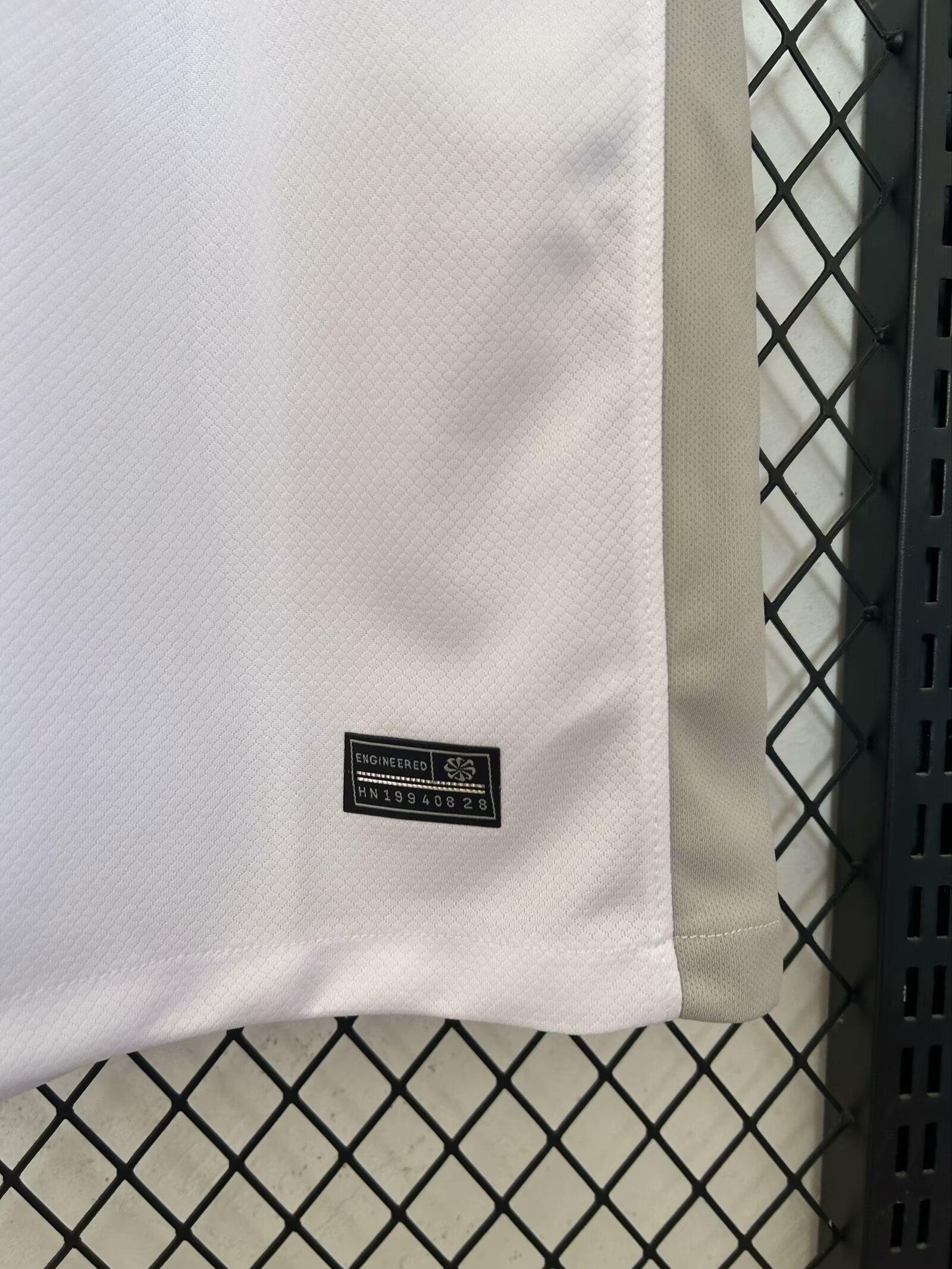 2025-26 Tottenham Hotspur Home Jersey - Fan Edition