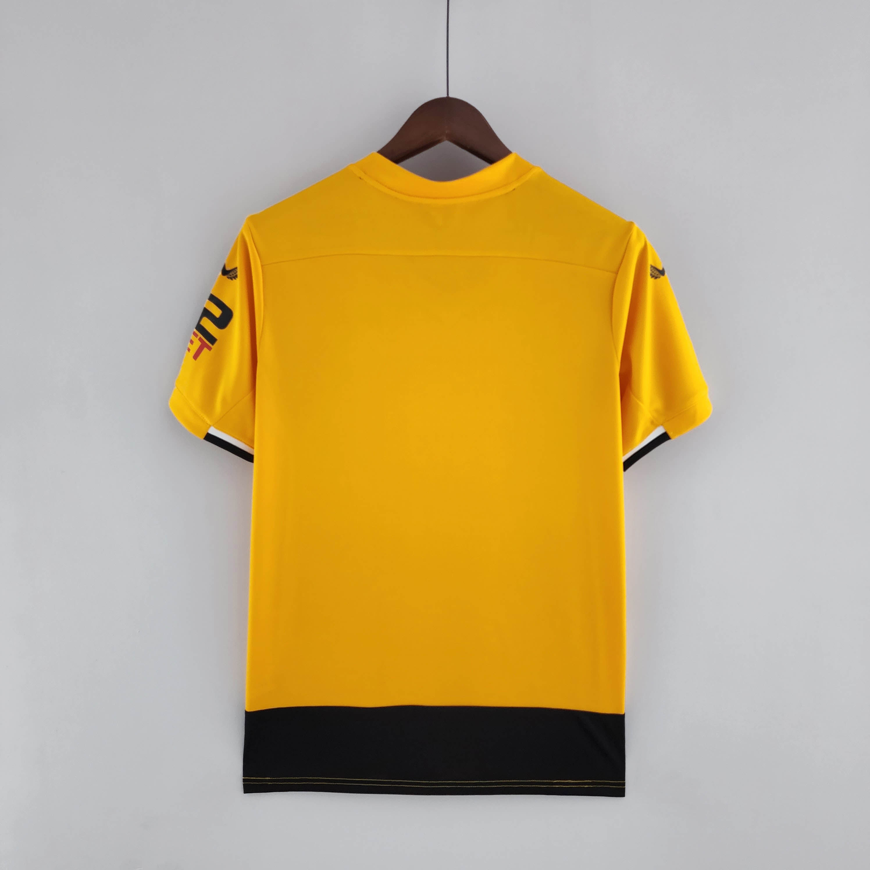 2022/23 Wolverhampton Wanderers Home Football Shirt 1:1 Thai Quality - Fans Edition