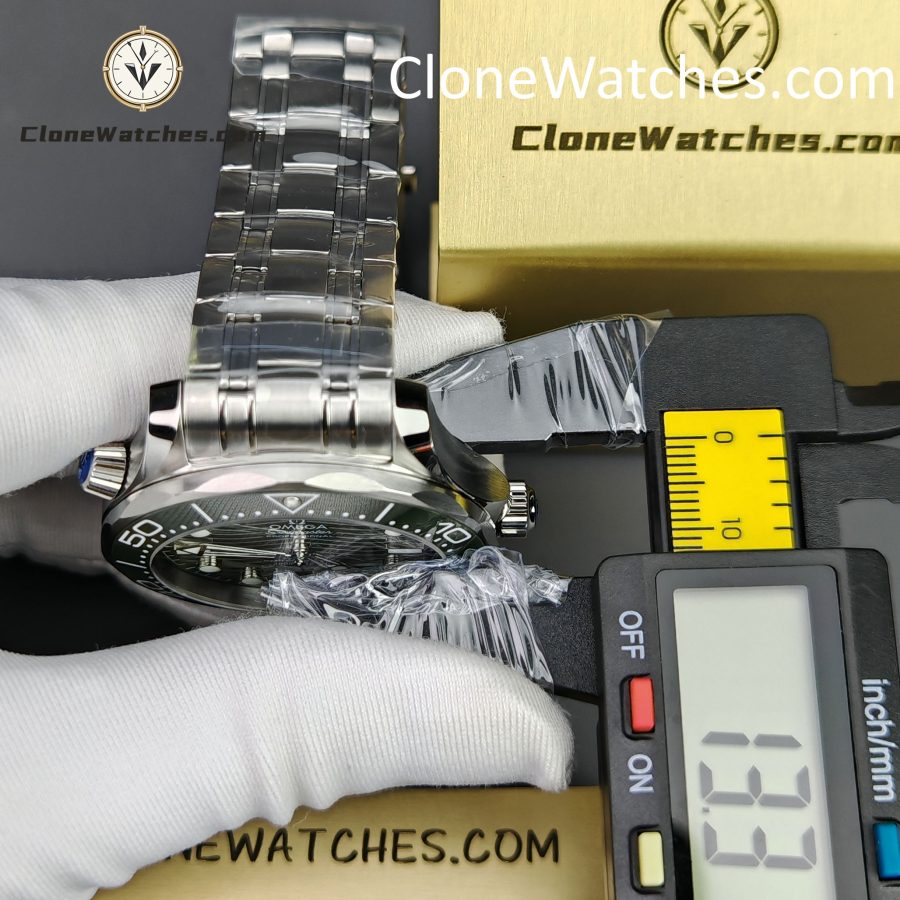 OMEGA Super Clone Watches 1:1 Seamaster Diver 300M 210.30.42.20.10.001 42mm