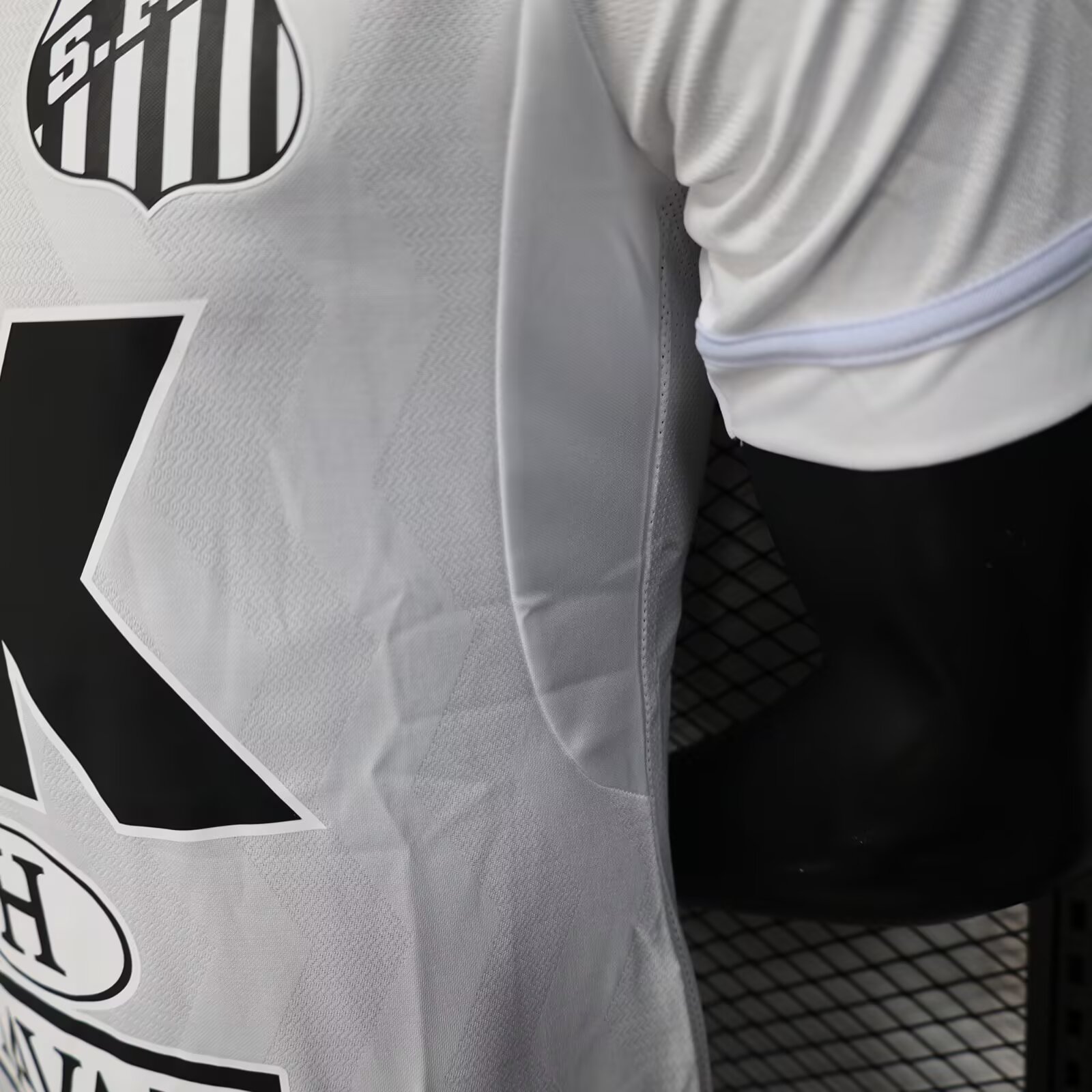 25-26 Santos Home Jersey with Advertising - Player Edition