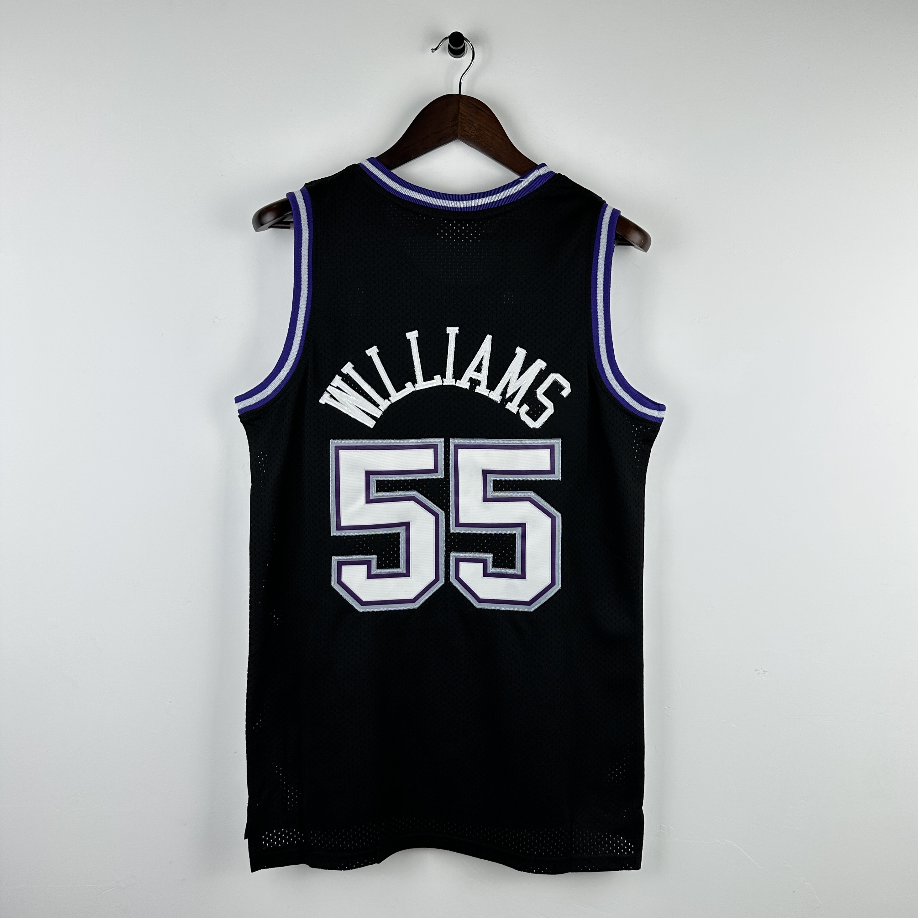 Embroidered MN Retro Jersey Kings 98/99 Season Black No. 55 Williams