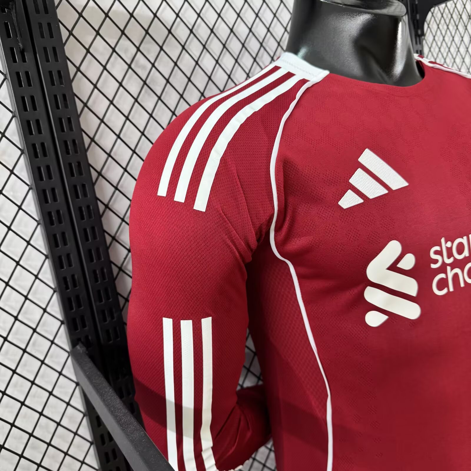 2025-26 Liverpool Home Long Sleeve Shirt - Player Edition