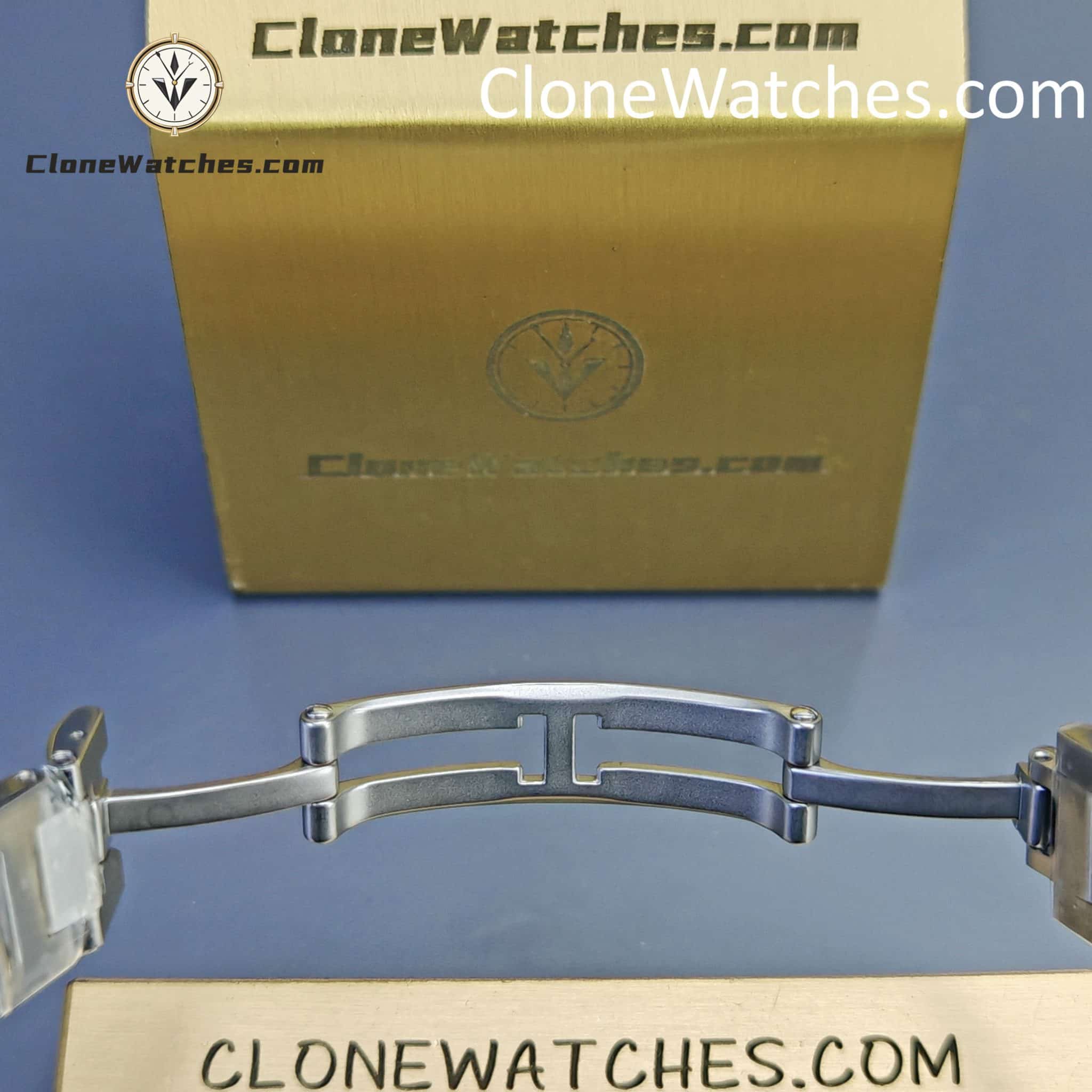 Cartier Super Clone Watches 1:1 Ballon Bleu de WE902073 Silver Plated Dial 28mm