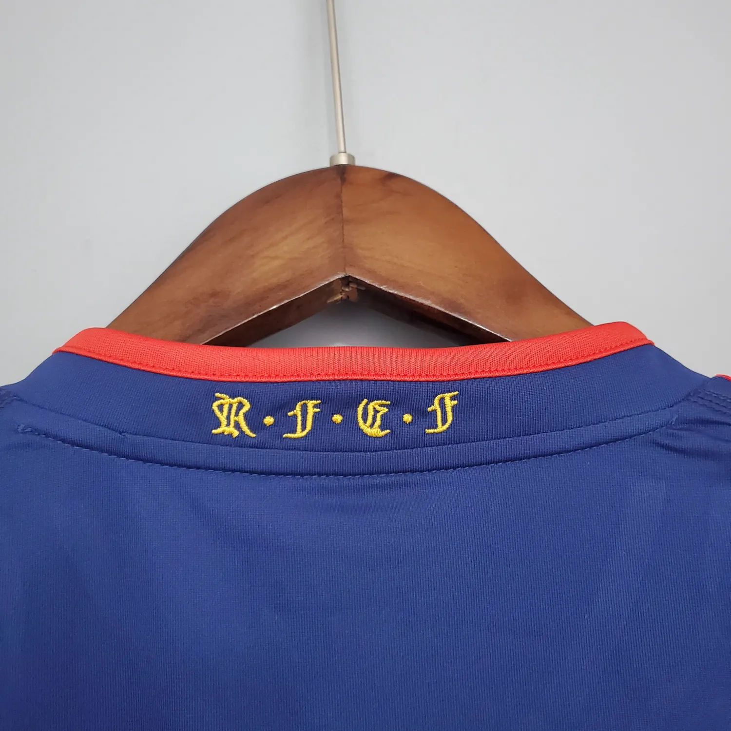 2010 Spain Away Long Sleeve Retro Jersey - Fans Edition