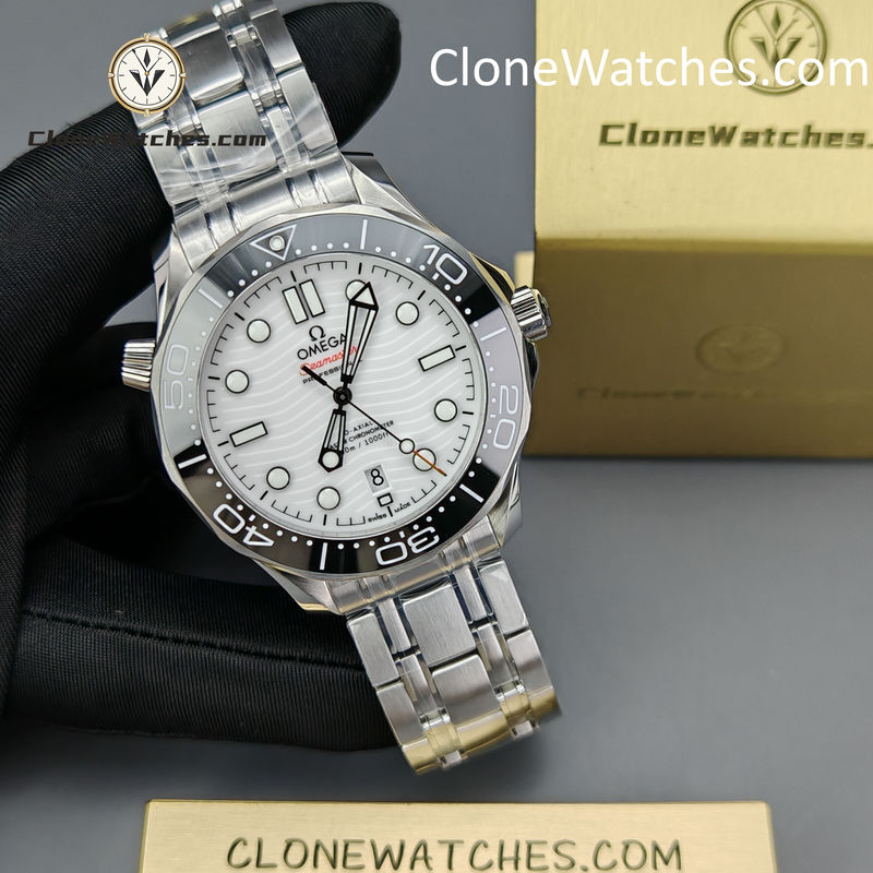 OMEGA Super Clone Watches 1:1 Seamaster Diver 300M 210.30.42.20.04.001 42mm