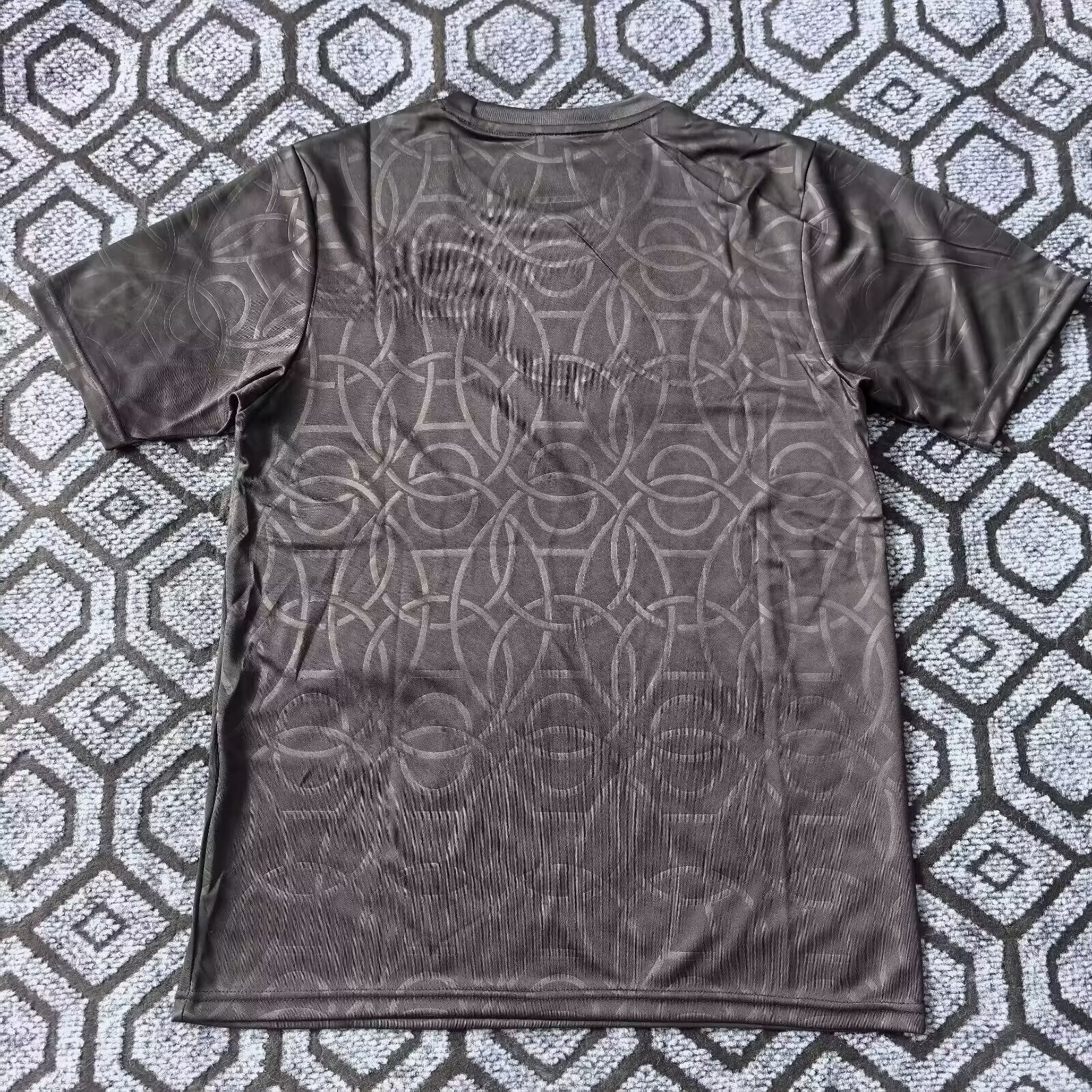 2025-26 Paris Saint-Germain Training Jersey Black - Fan Edition