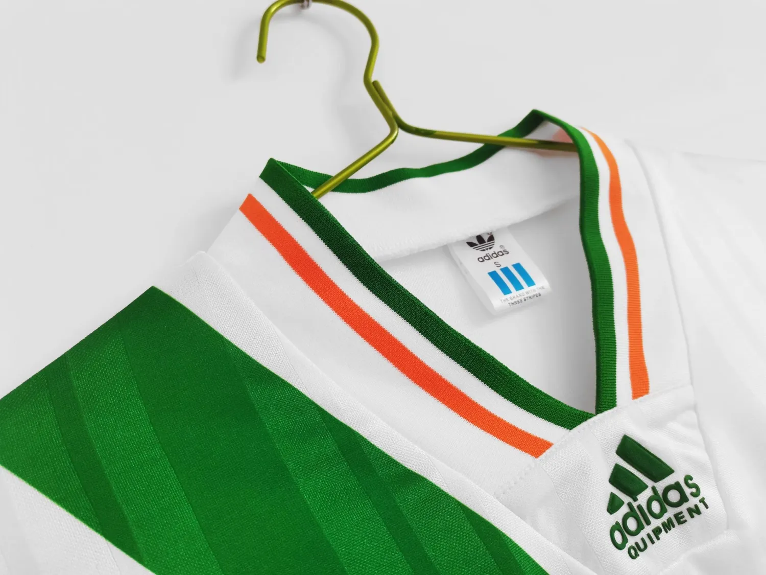1992/94 Ireland away retro jersey - Fans Edition